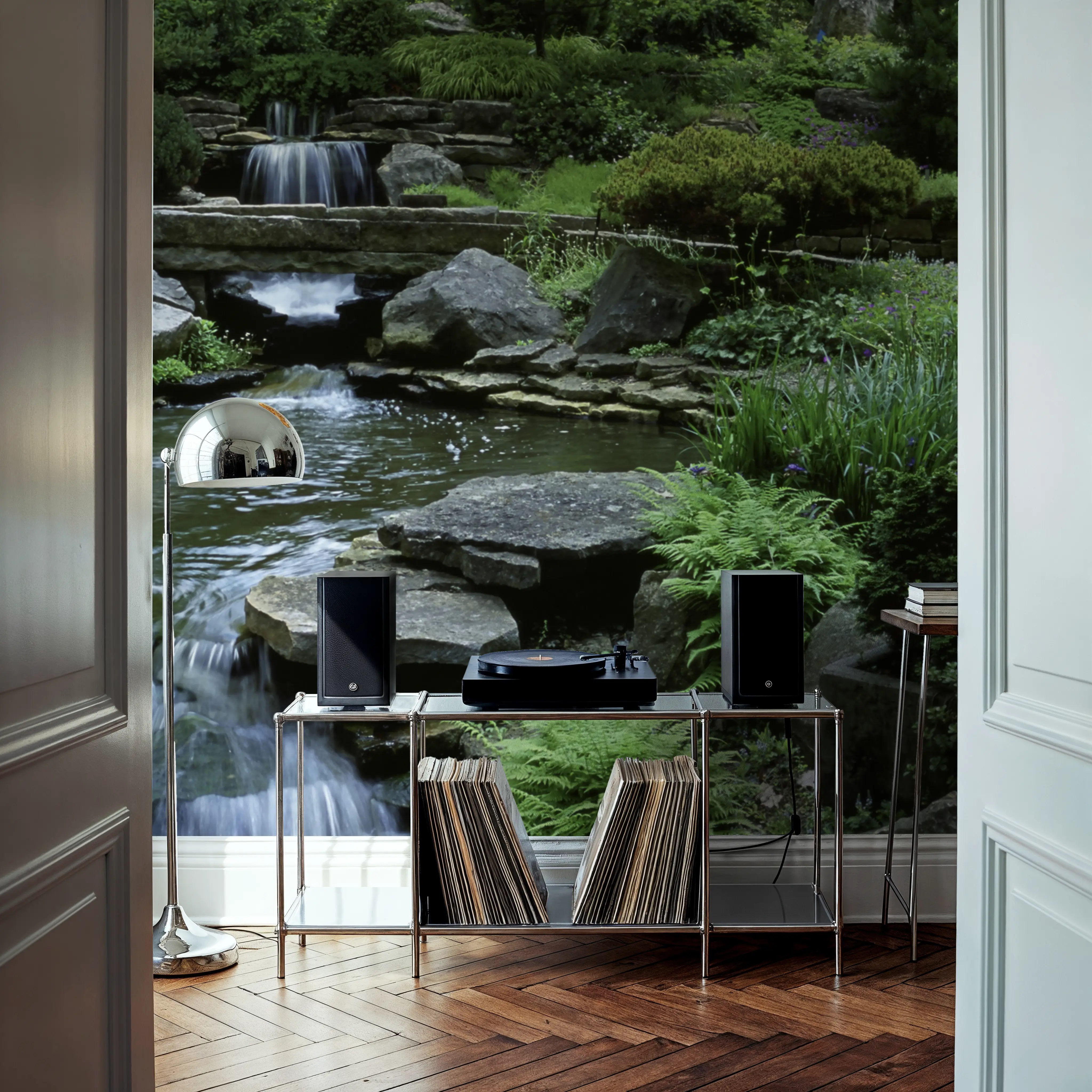 Papier Peint Panoramique - Tranquil Garden Cascade - Feuillage Paysages - Vert - Salle à manger - Wallism Belgique - Encollage au mur ou Autocollant