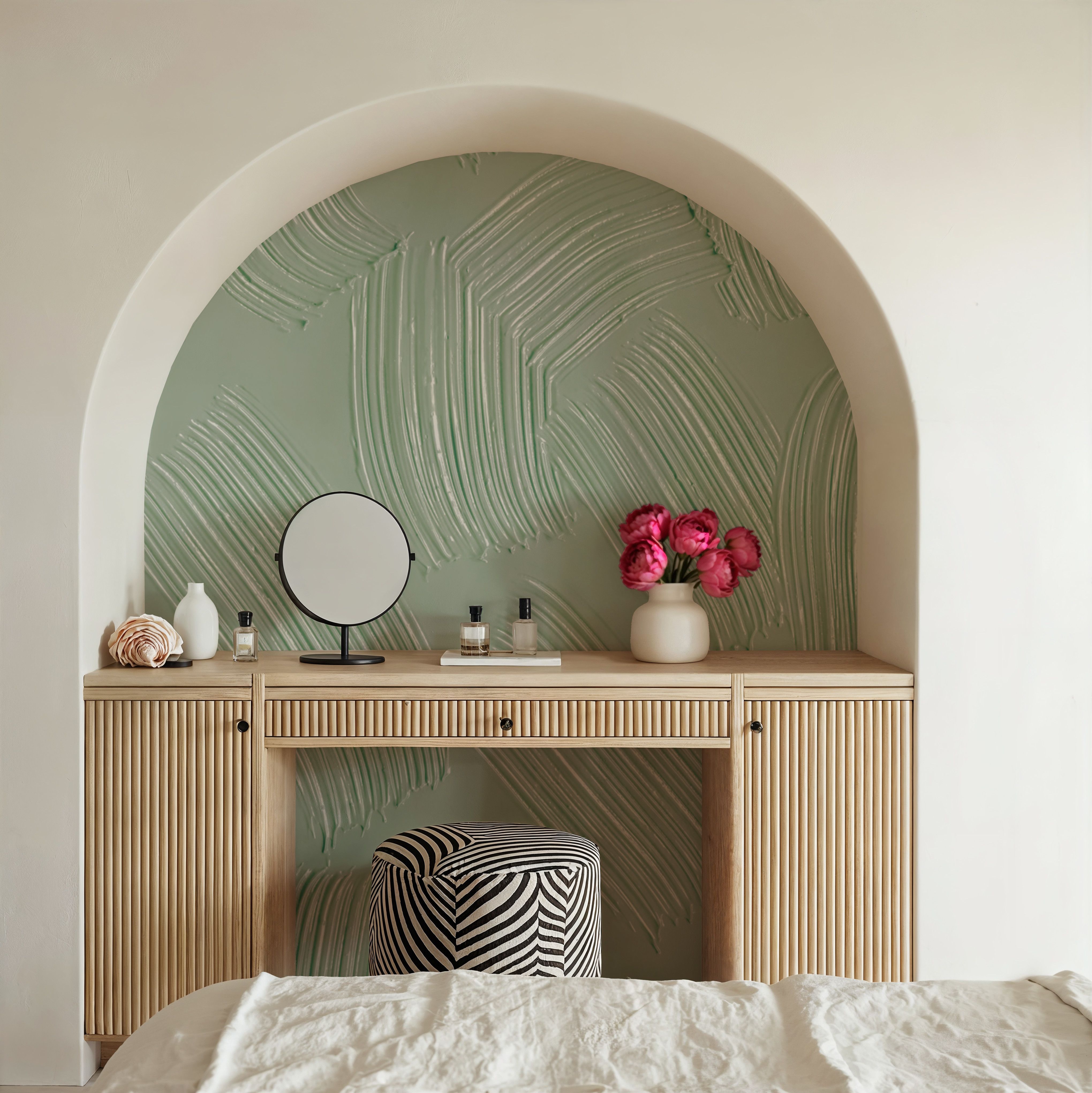 Stylized Brush Strokes, Mint