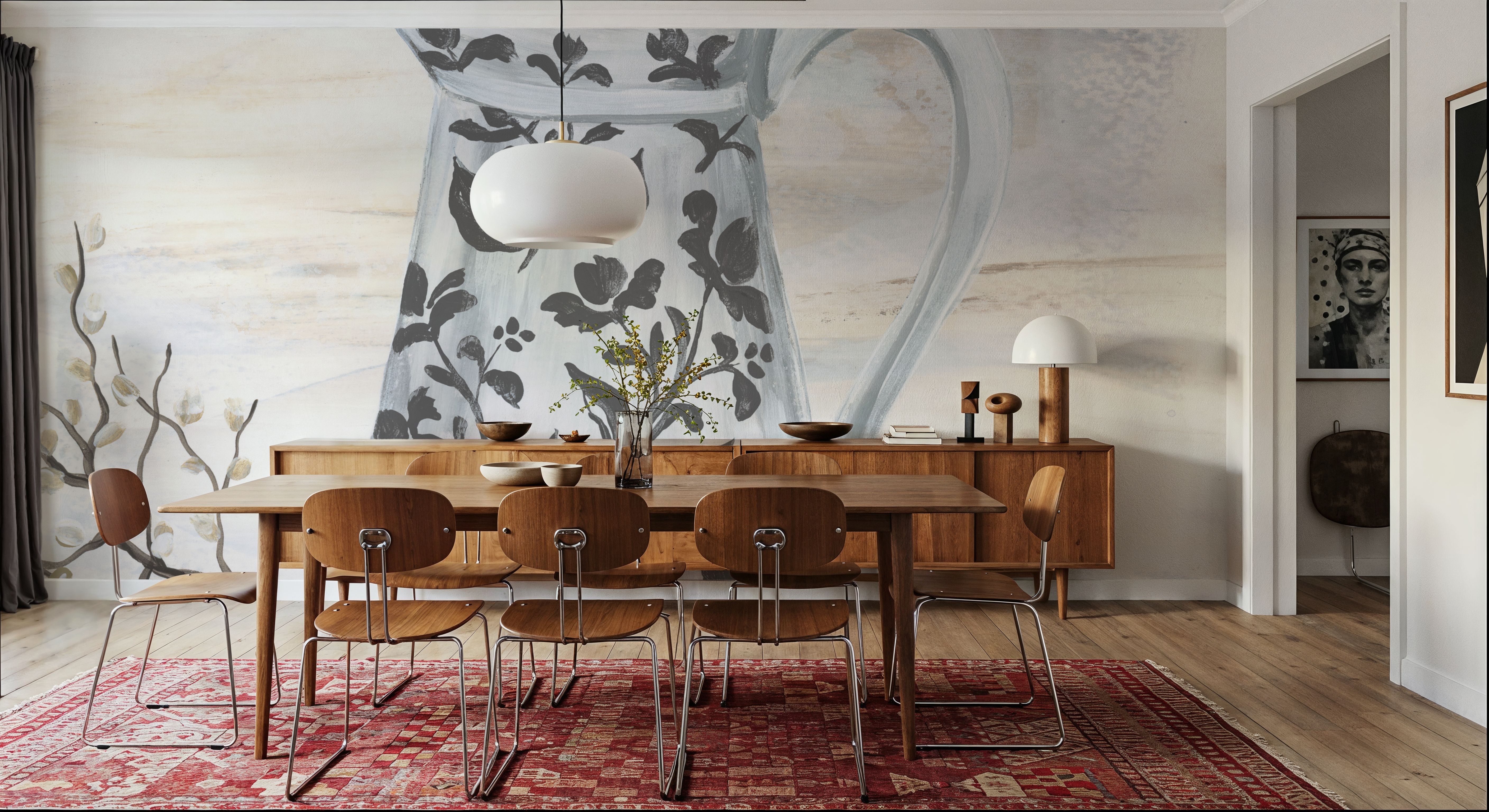 Chantilly Cottage Vase