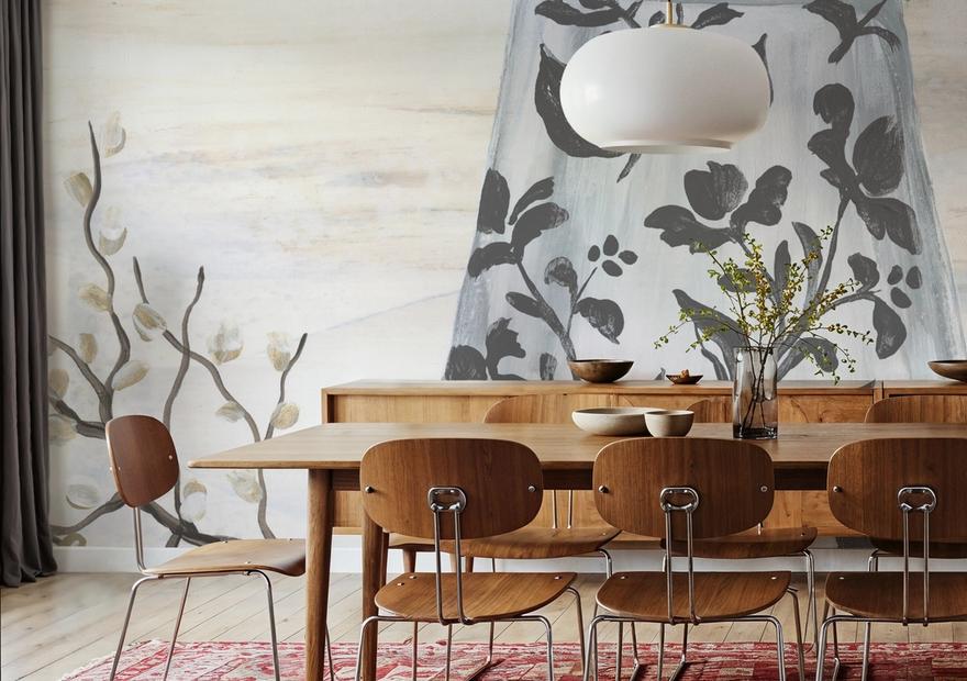 Chantilly Cottage Vase