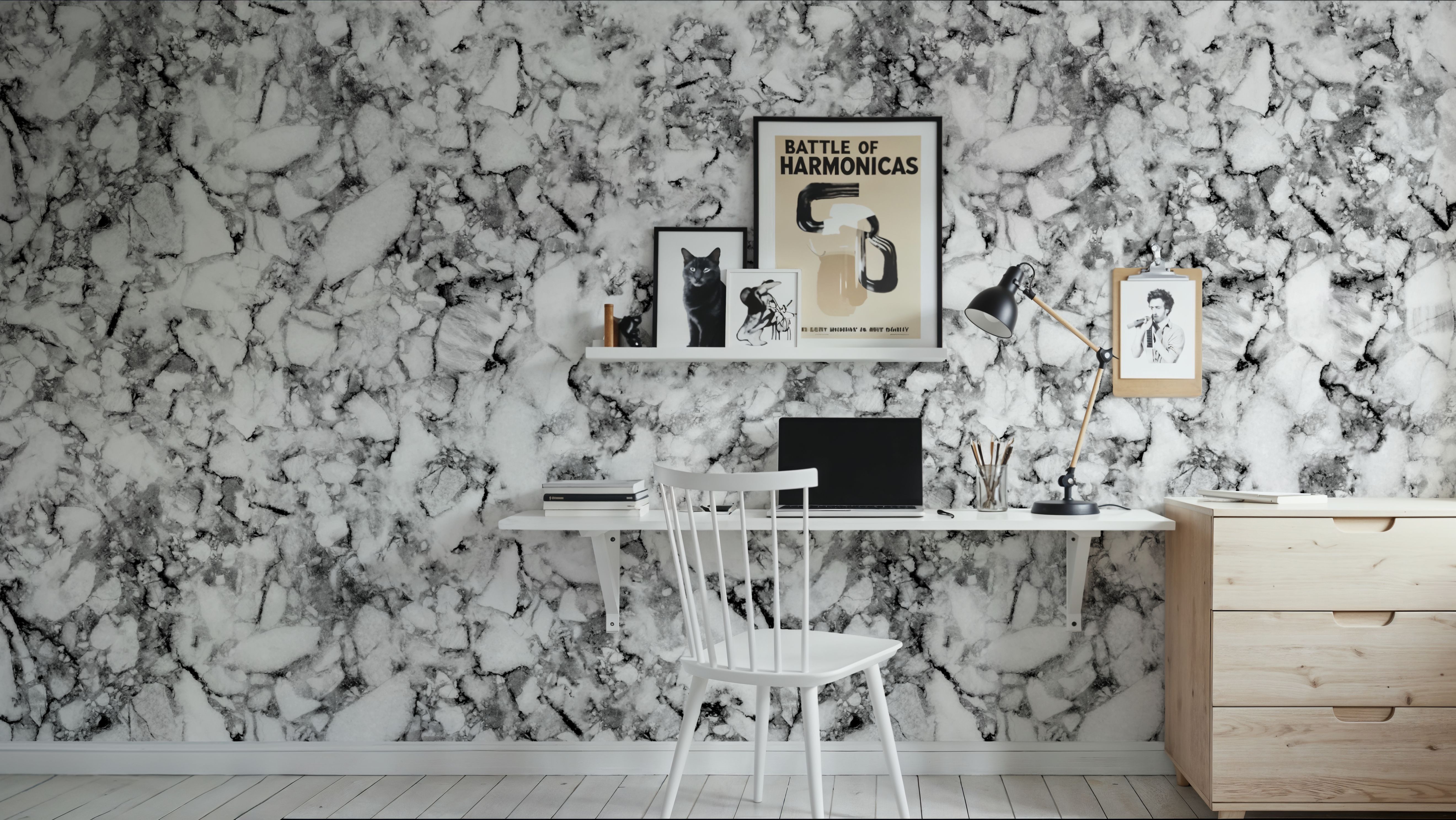 Statement Marble, Black & White