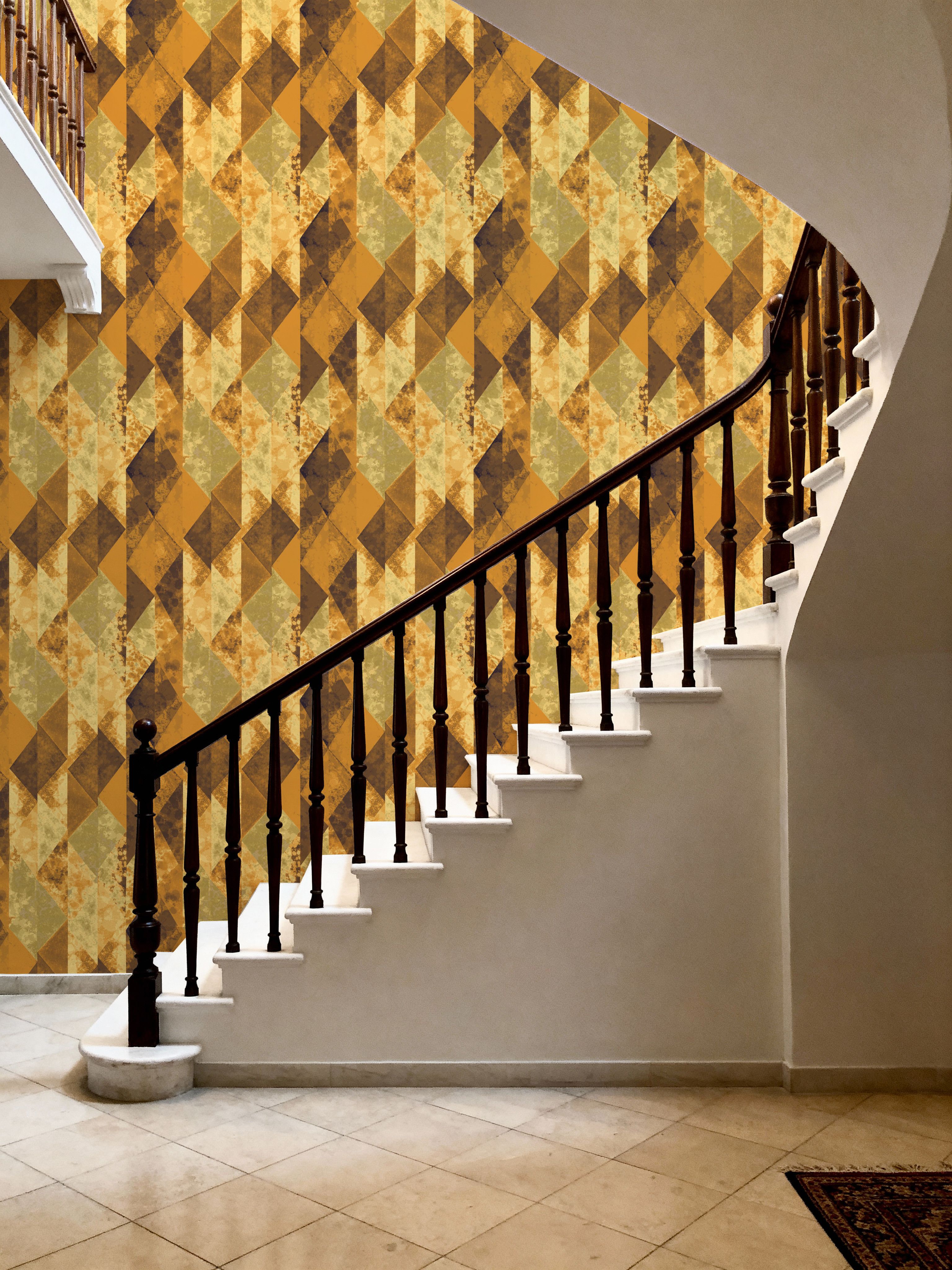 Harlequin Prism, Amber