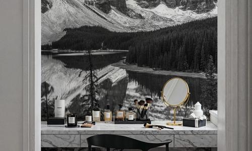 Moraine Lake BW