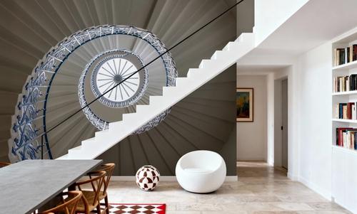 Tulip Stairs