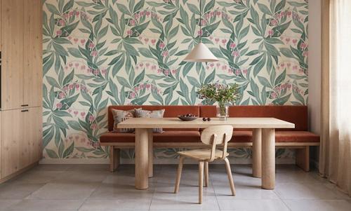 Bleeding Hearts, Green