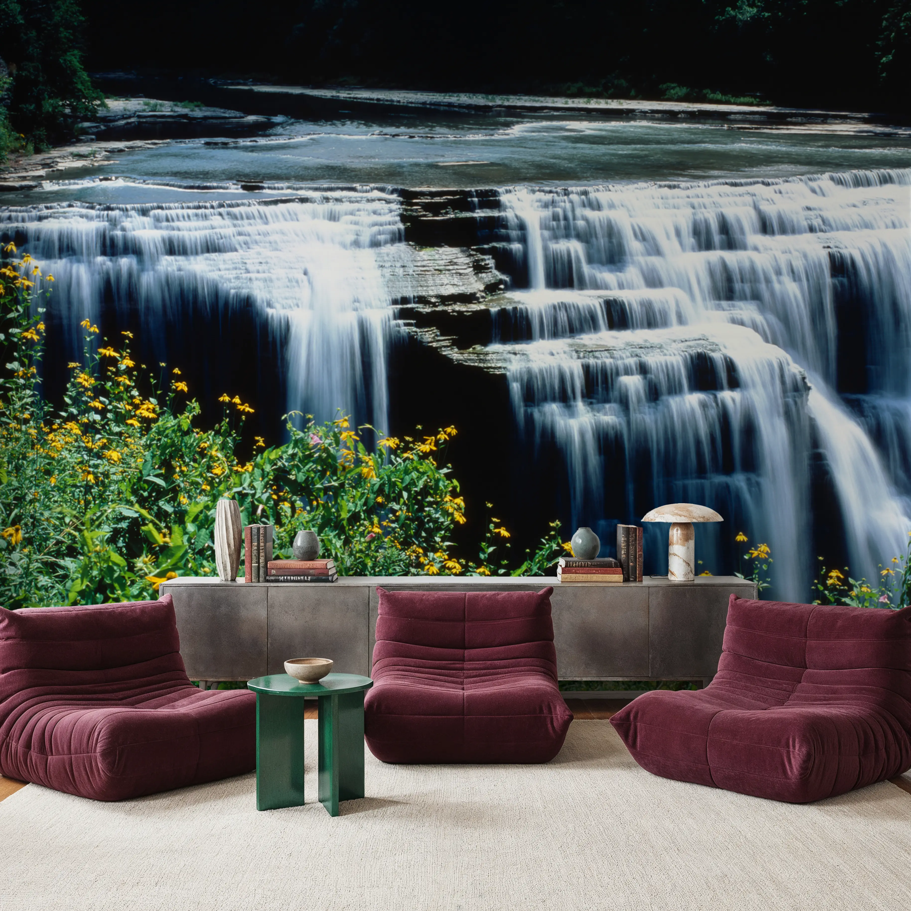 Fotobehang - Waterfall Bloom - Bloemen Natuur Mural - Groen - Kantoorruimtes - Wallism Nederland - Zelfklevend of Vliesbehang