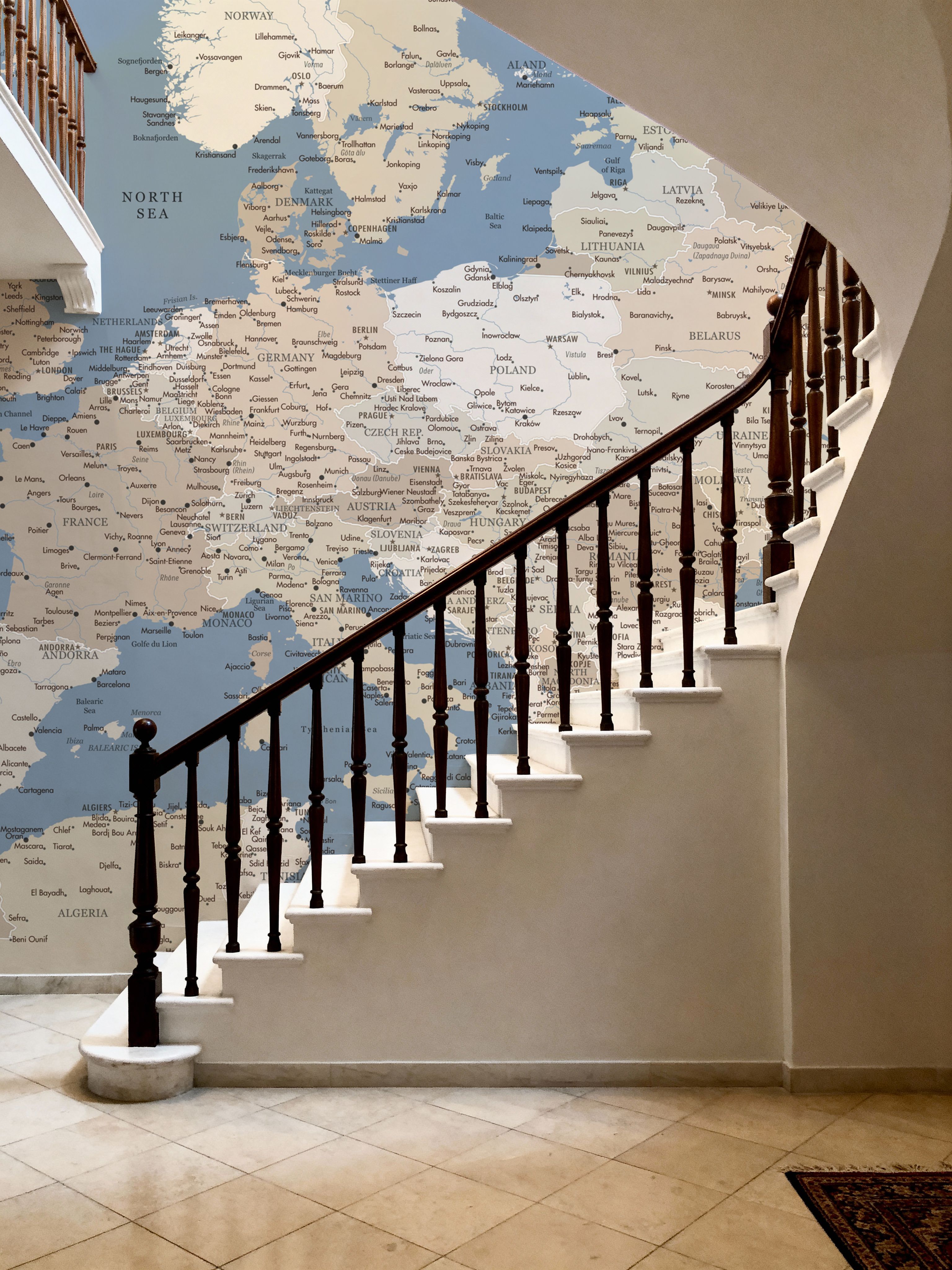 Europe Map Detailed - Amias