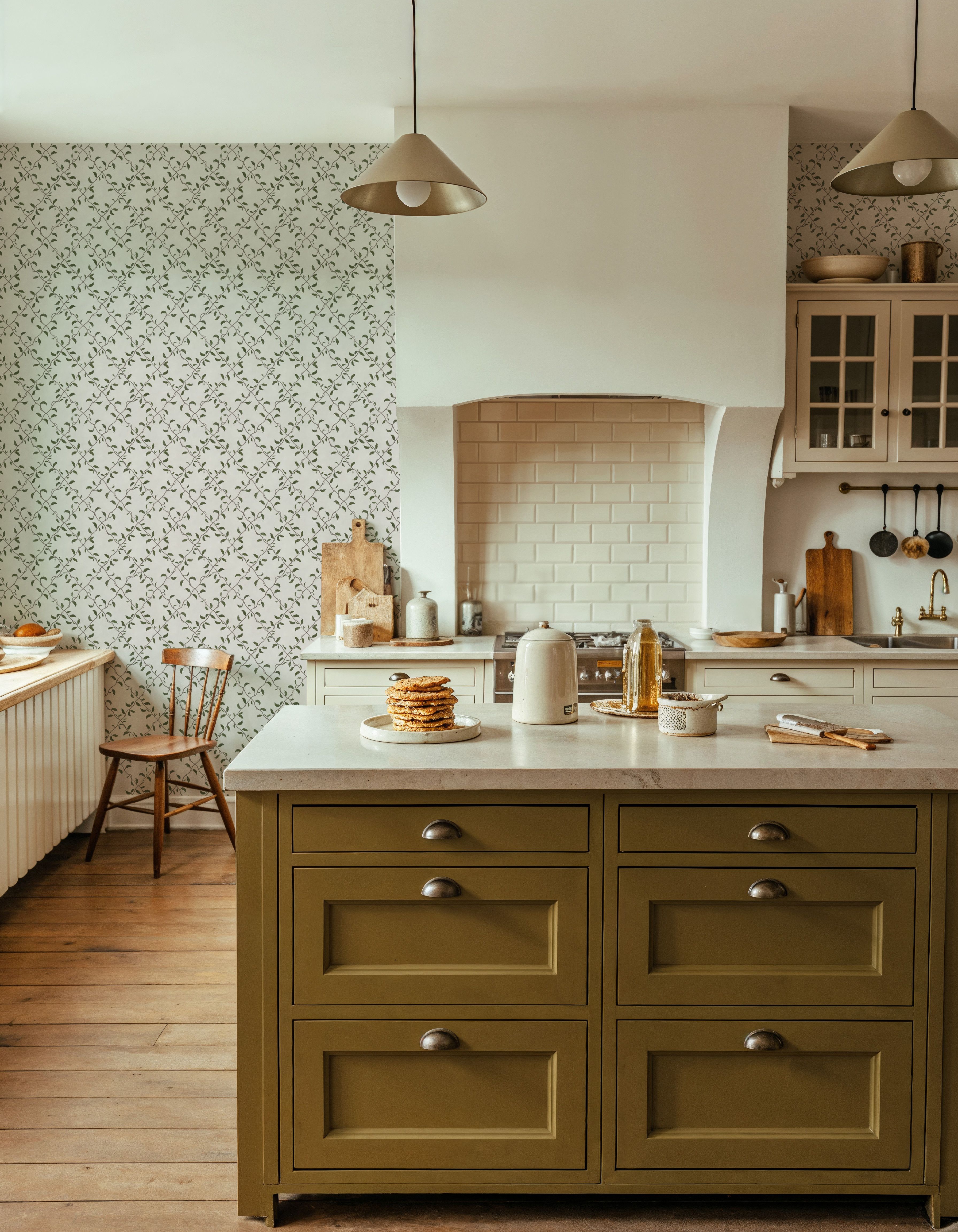 Emerald Trellis Petite, Cloud