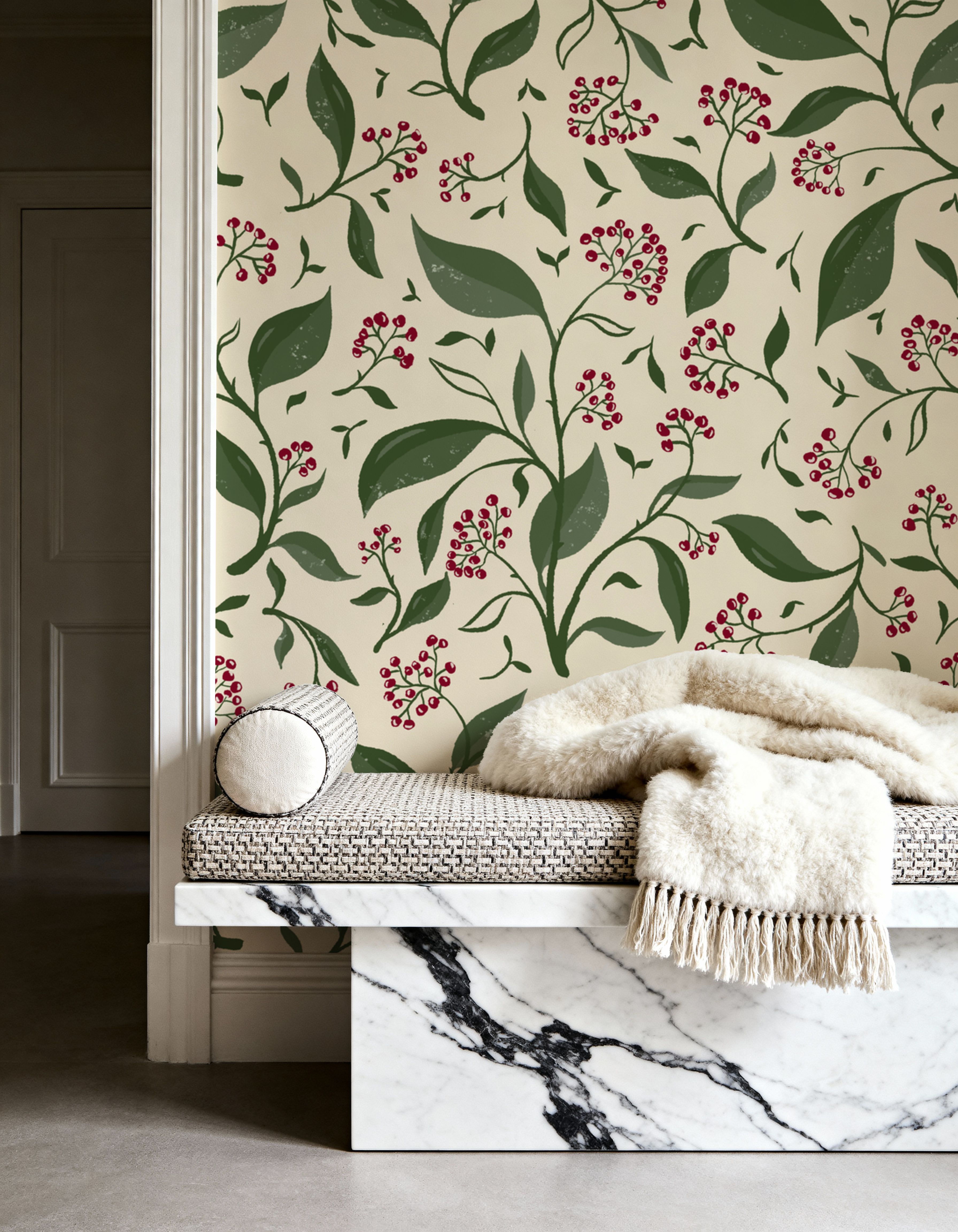 Winter Berries, Cream