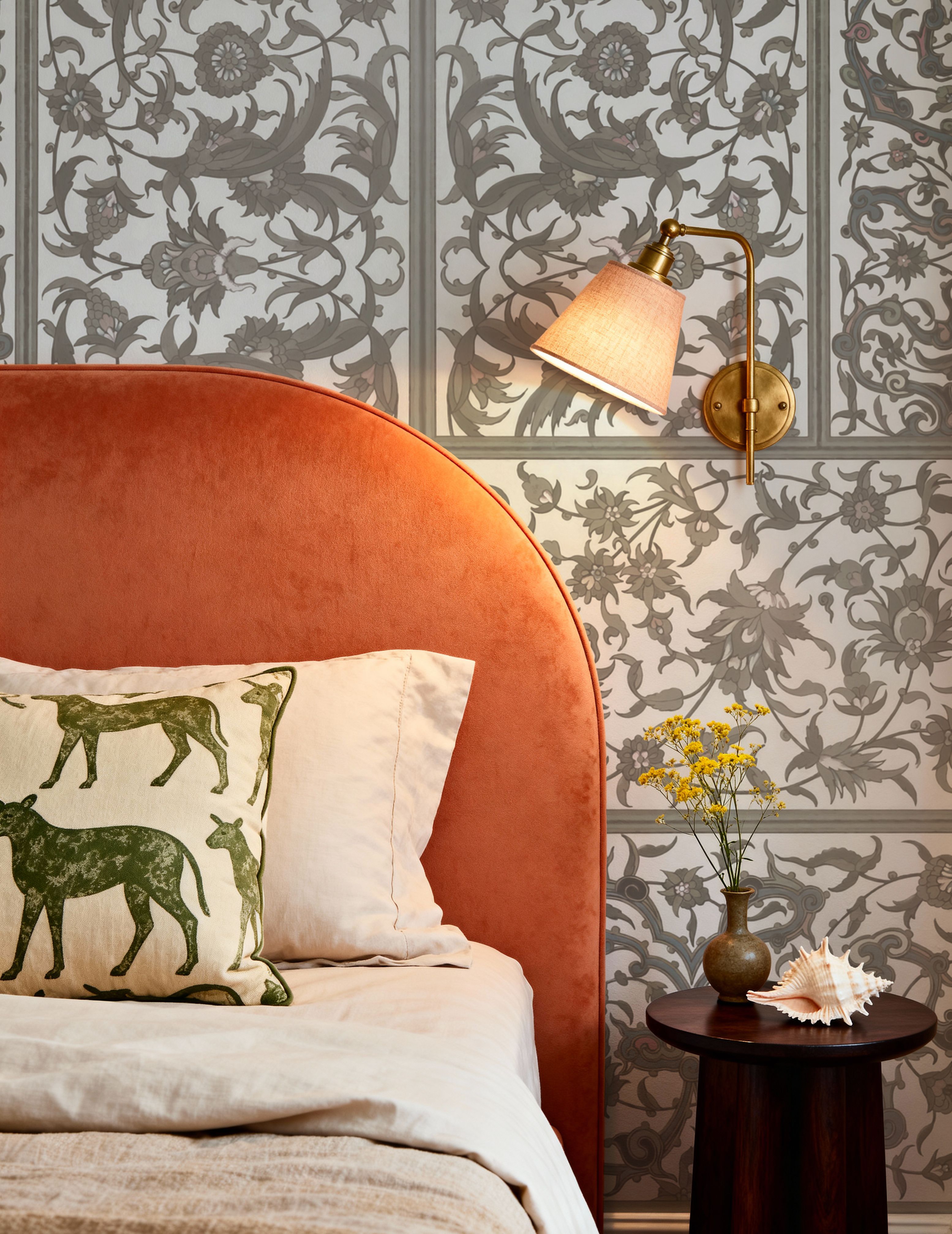 Indo Persian Mood, Beige