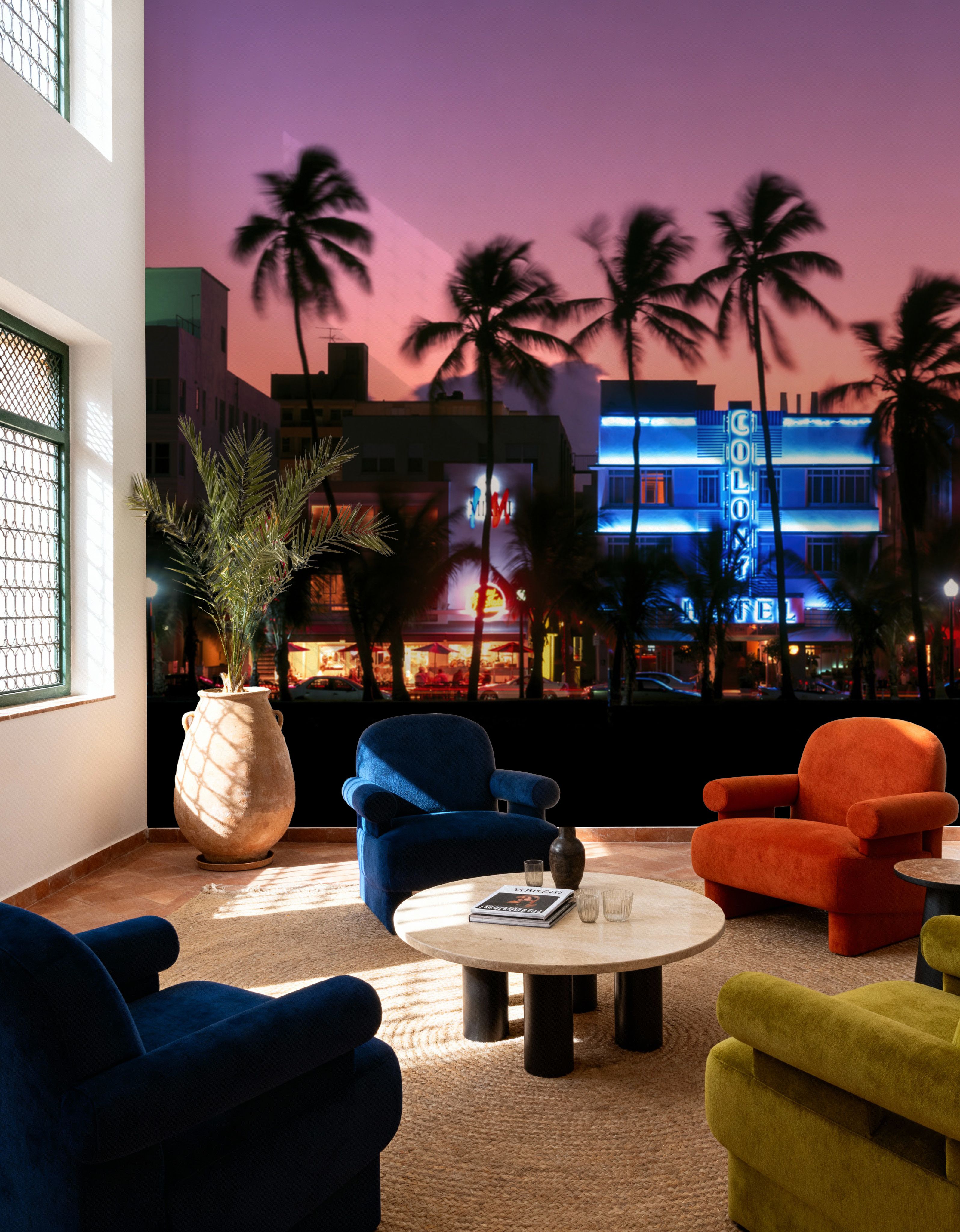 Neon Sunset Boulevard