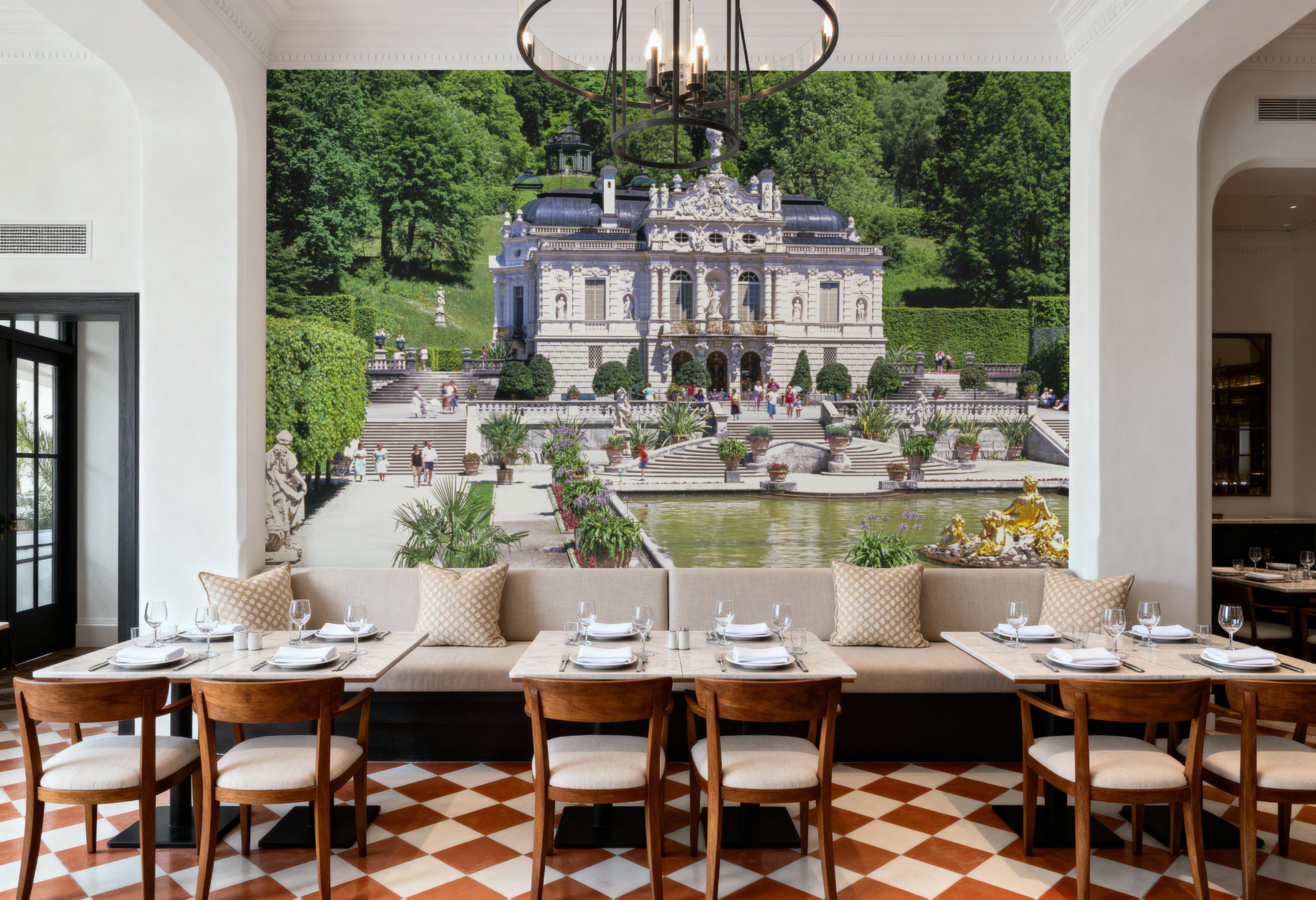 Grand Versailles Estate