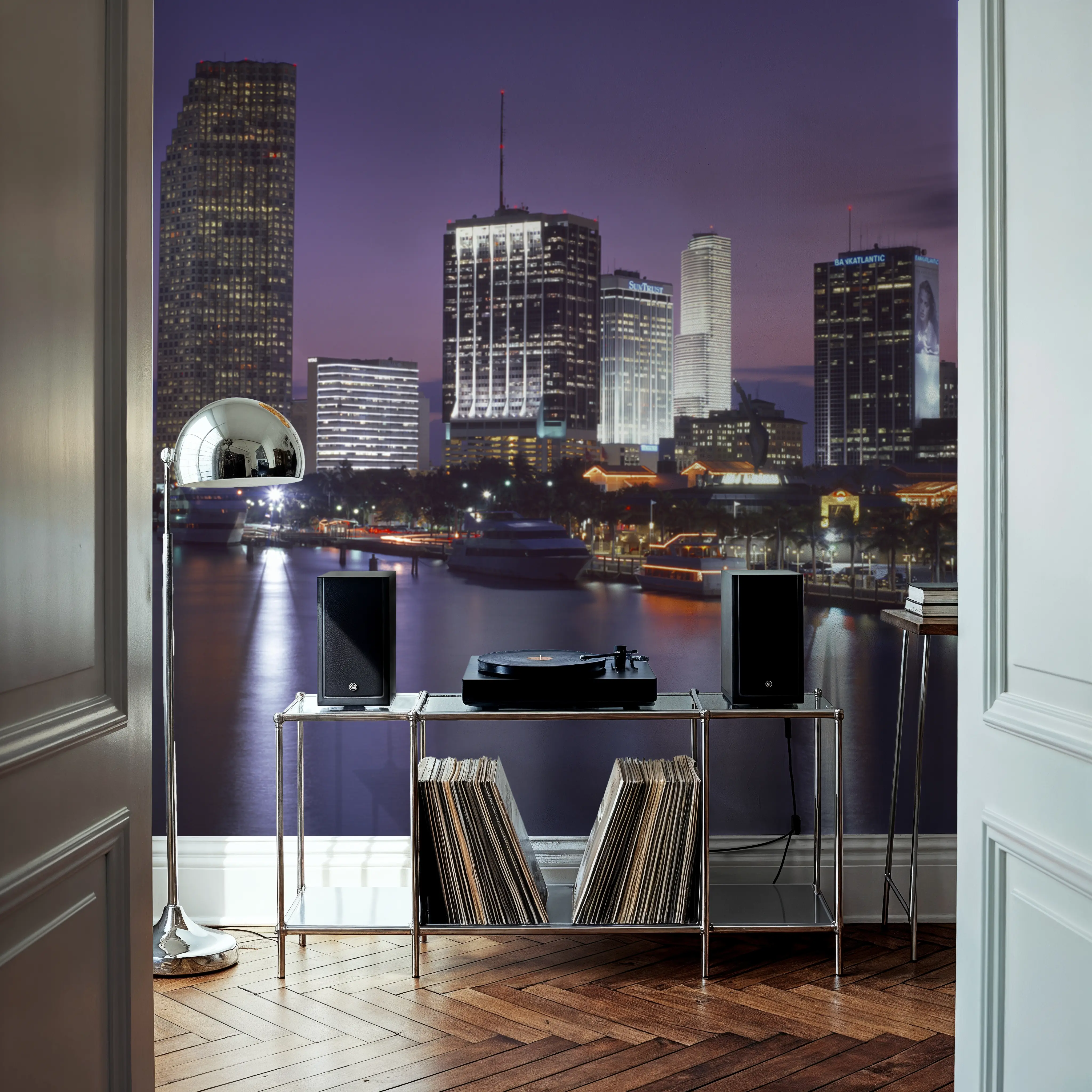 Fotobehang - Sapphire Skyline - Zee Landschappen Mural - Blauw - Slaapkamers - Wallism België - Zelfklevend of Vliesbehang