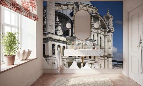 Majestic Mosque Waterfront