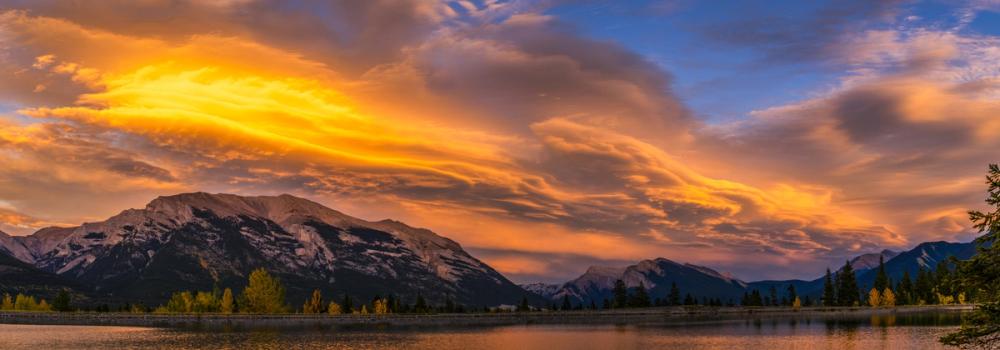 Chinook Clouds over Grotto Mountain