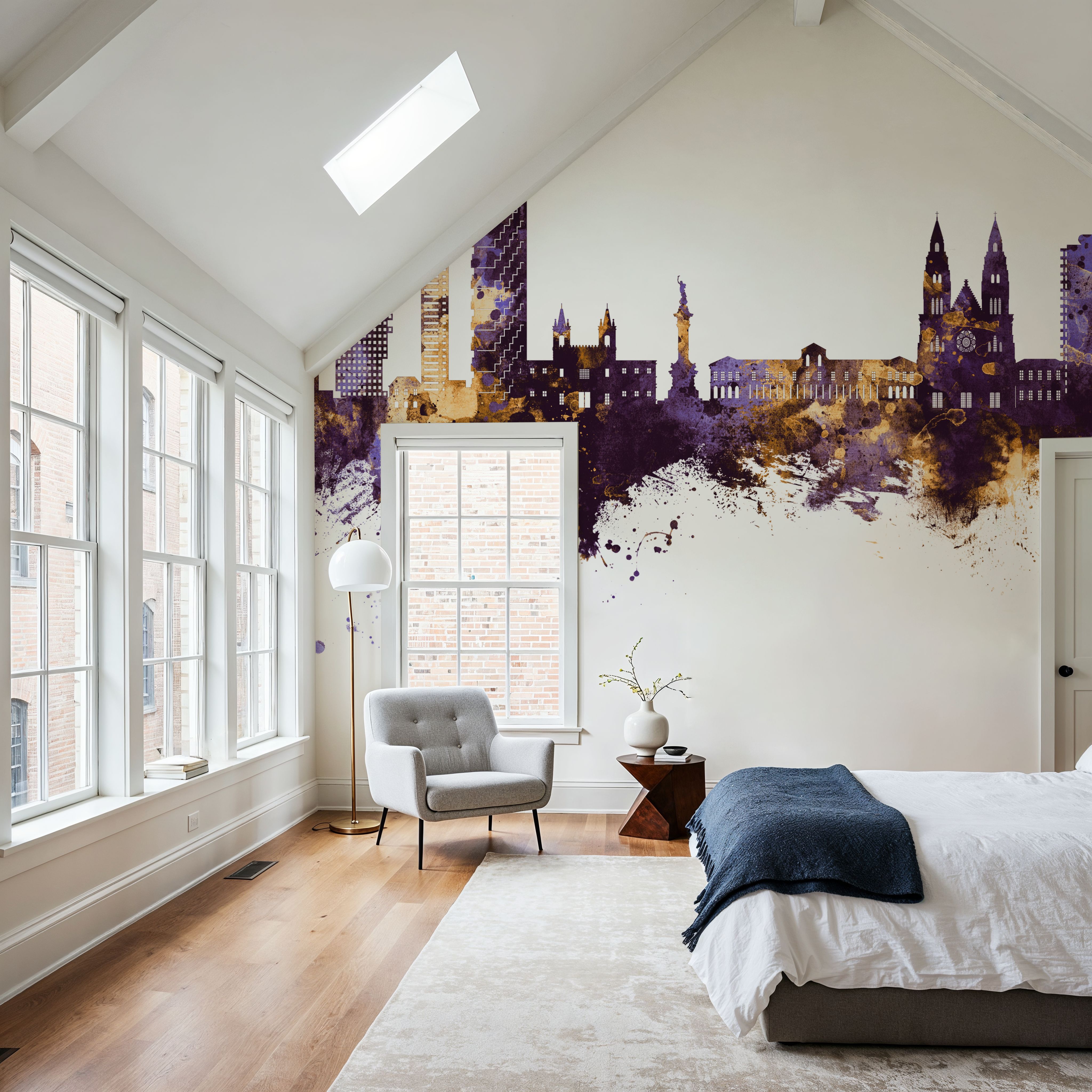 Quito Ecuador Skyline Purple & Gold