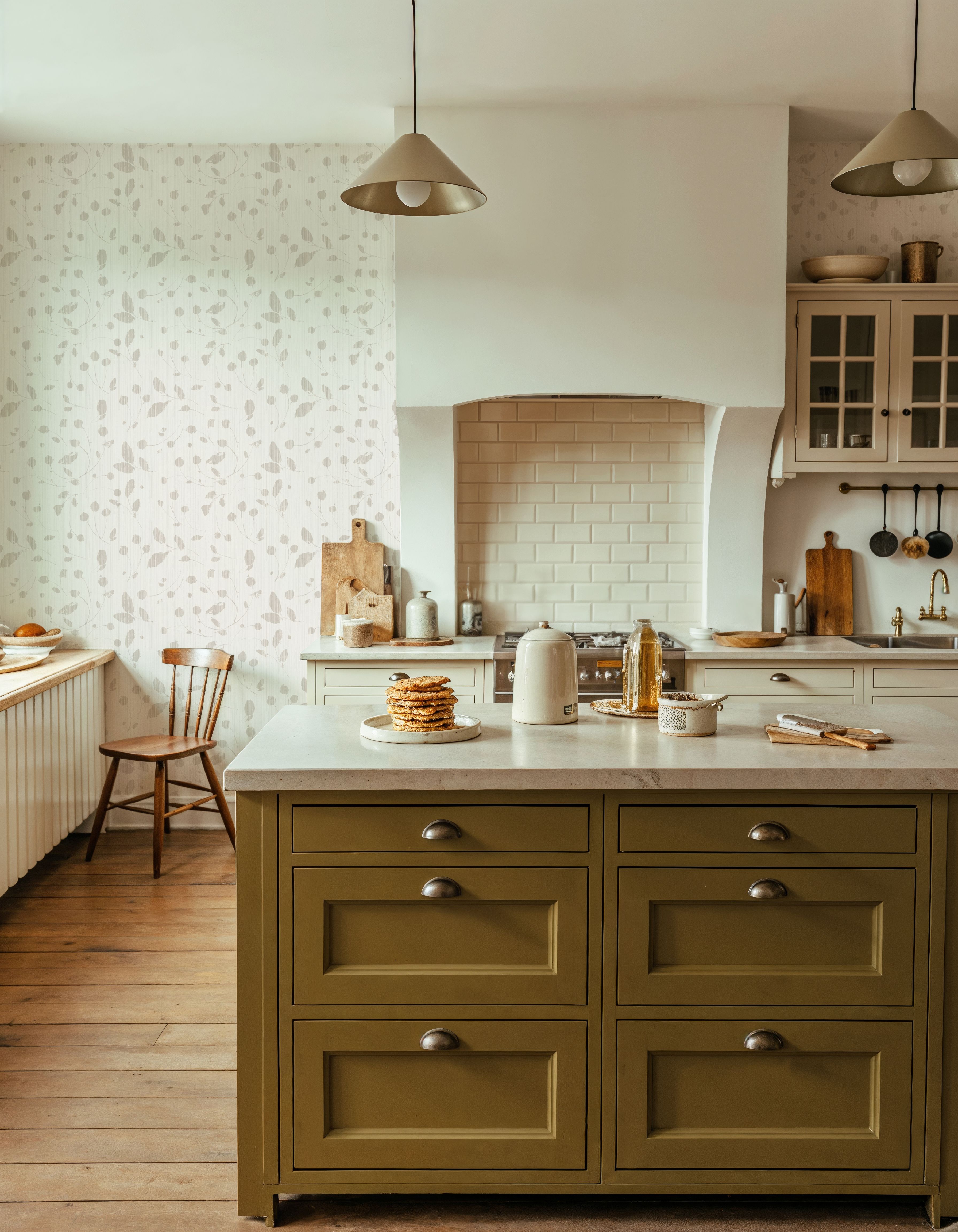 Time to Share Florals White