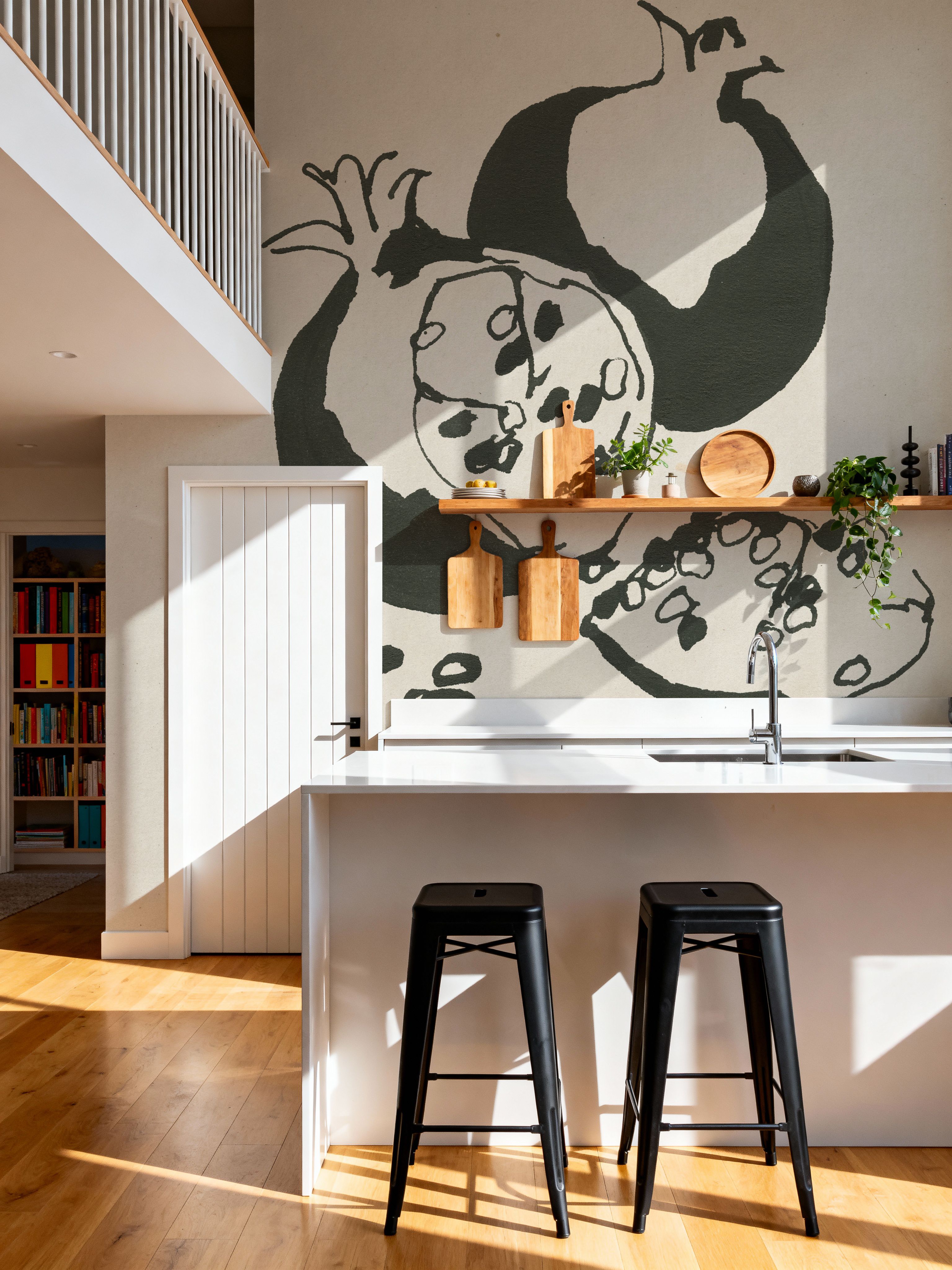 Pomegranate II Cream