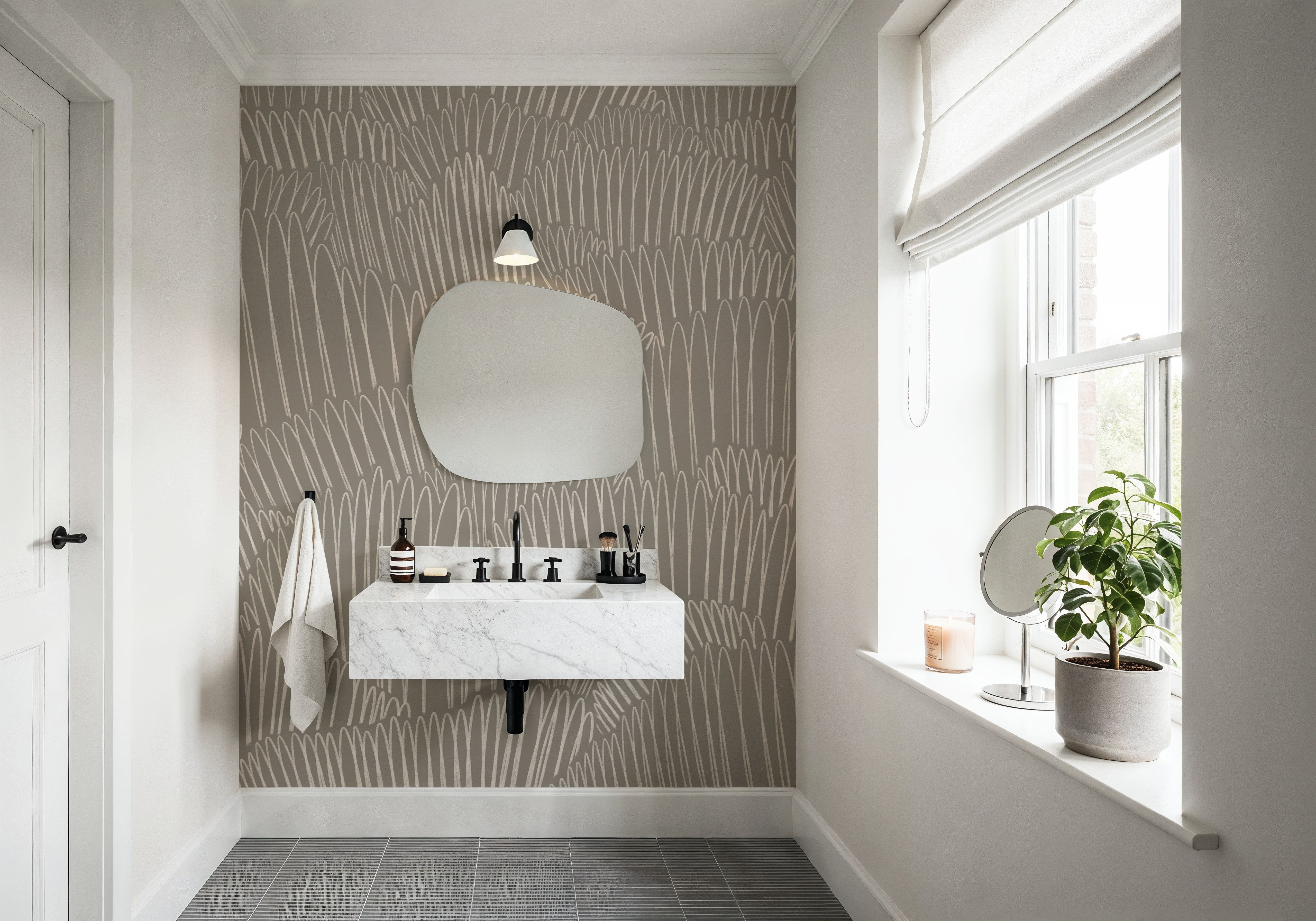 Ruffles Hills, Beige