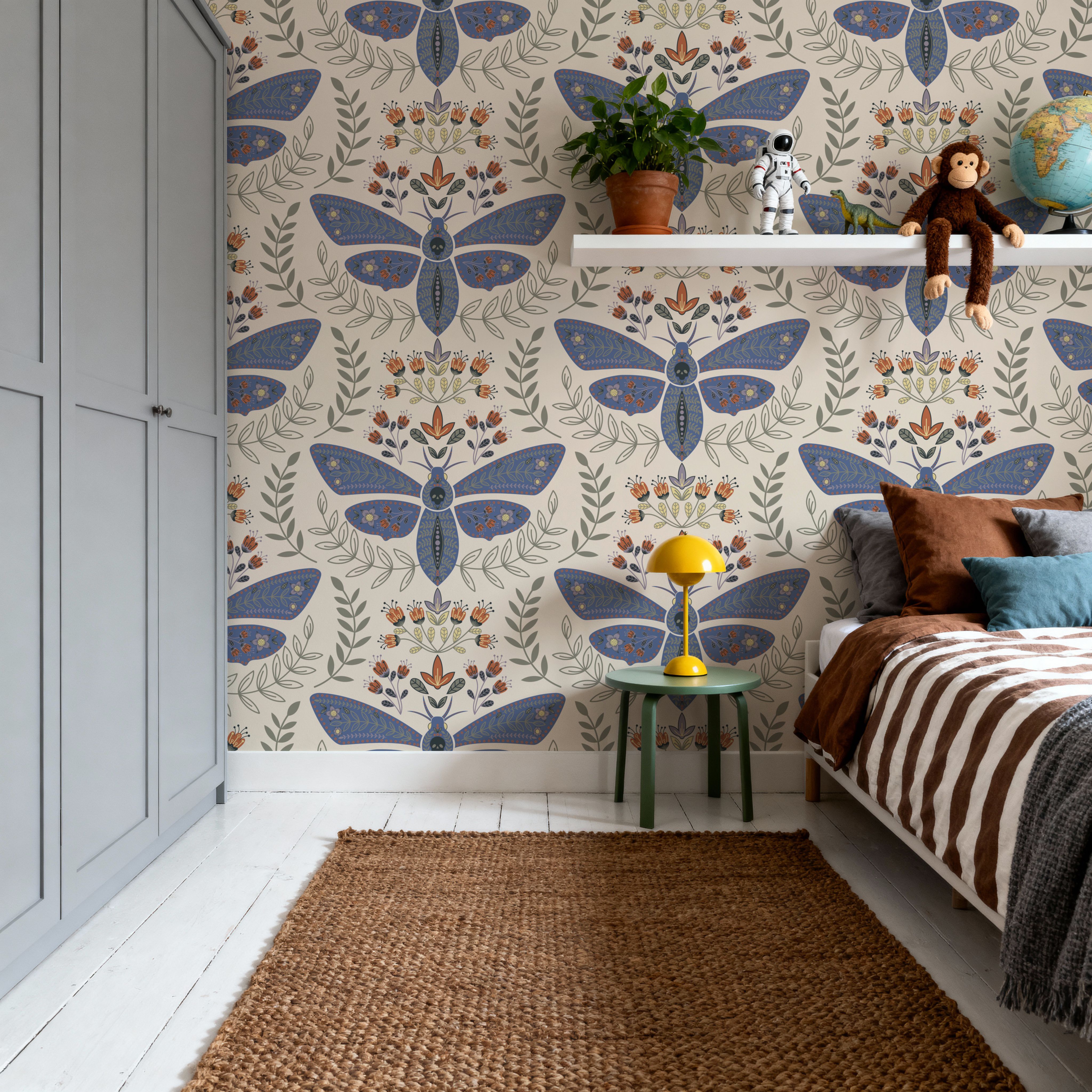 Deaths Head Moth, Purple, Wallpaper