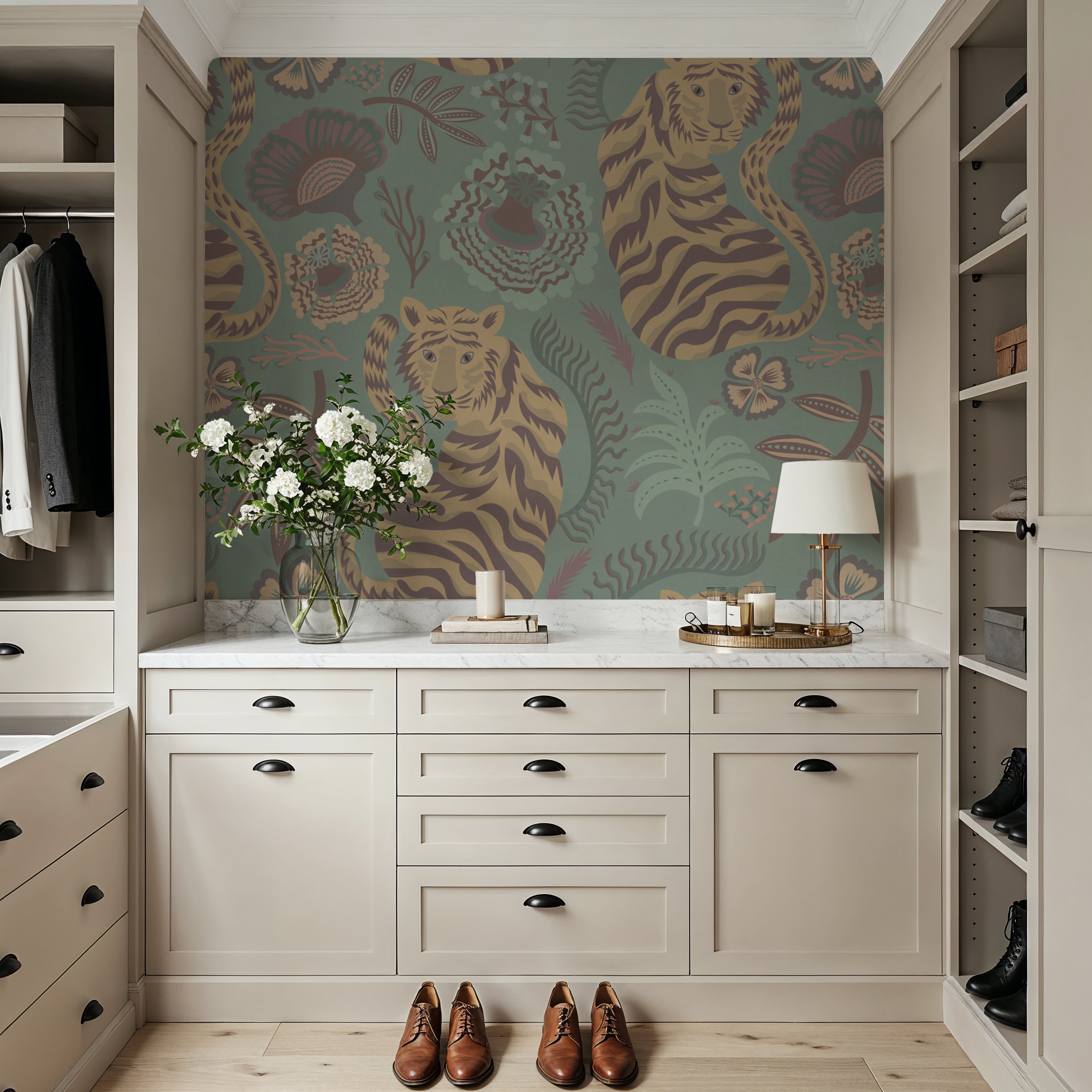 Painterly Tigers Mint