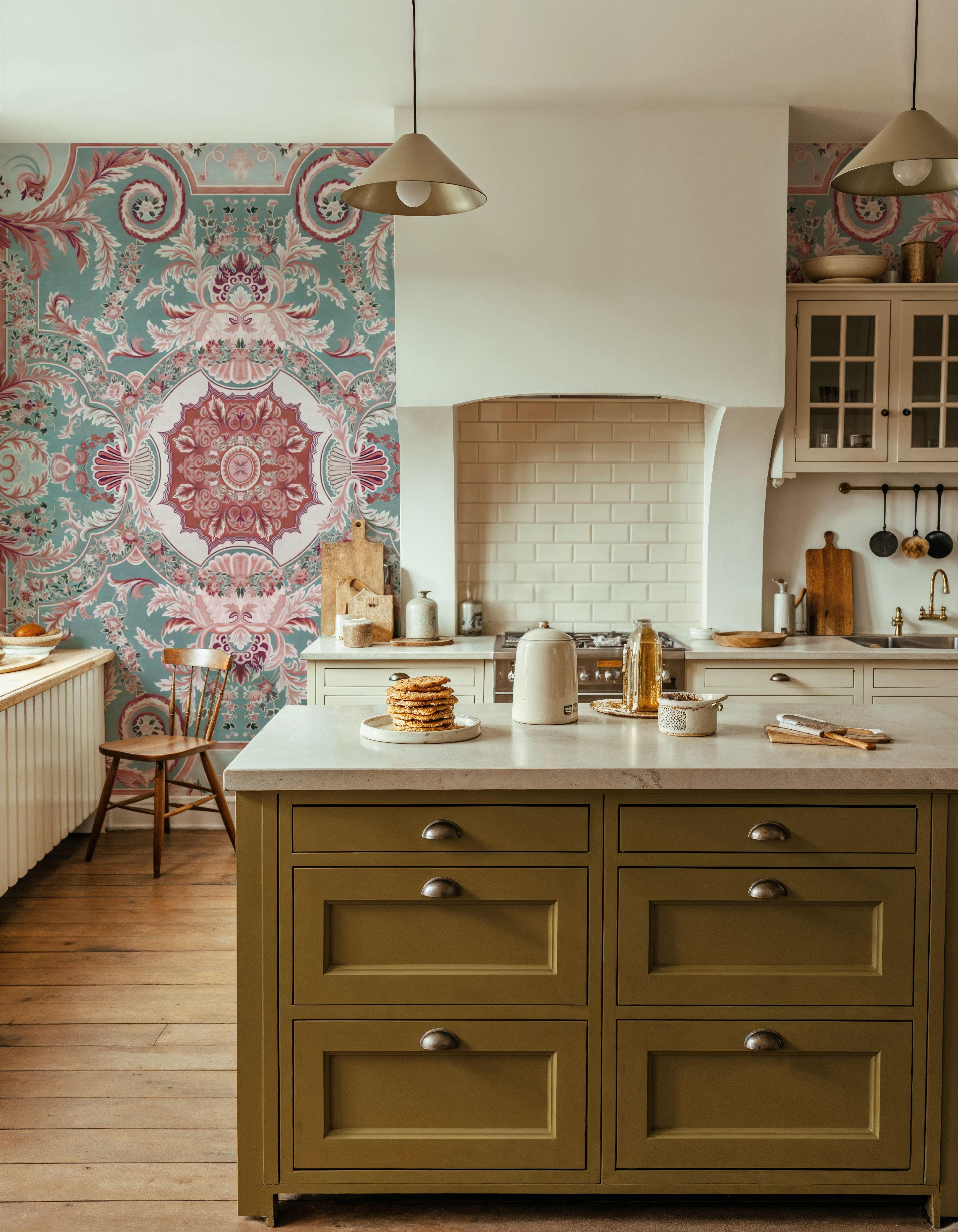 Gentle Branches, Salmon