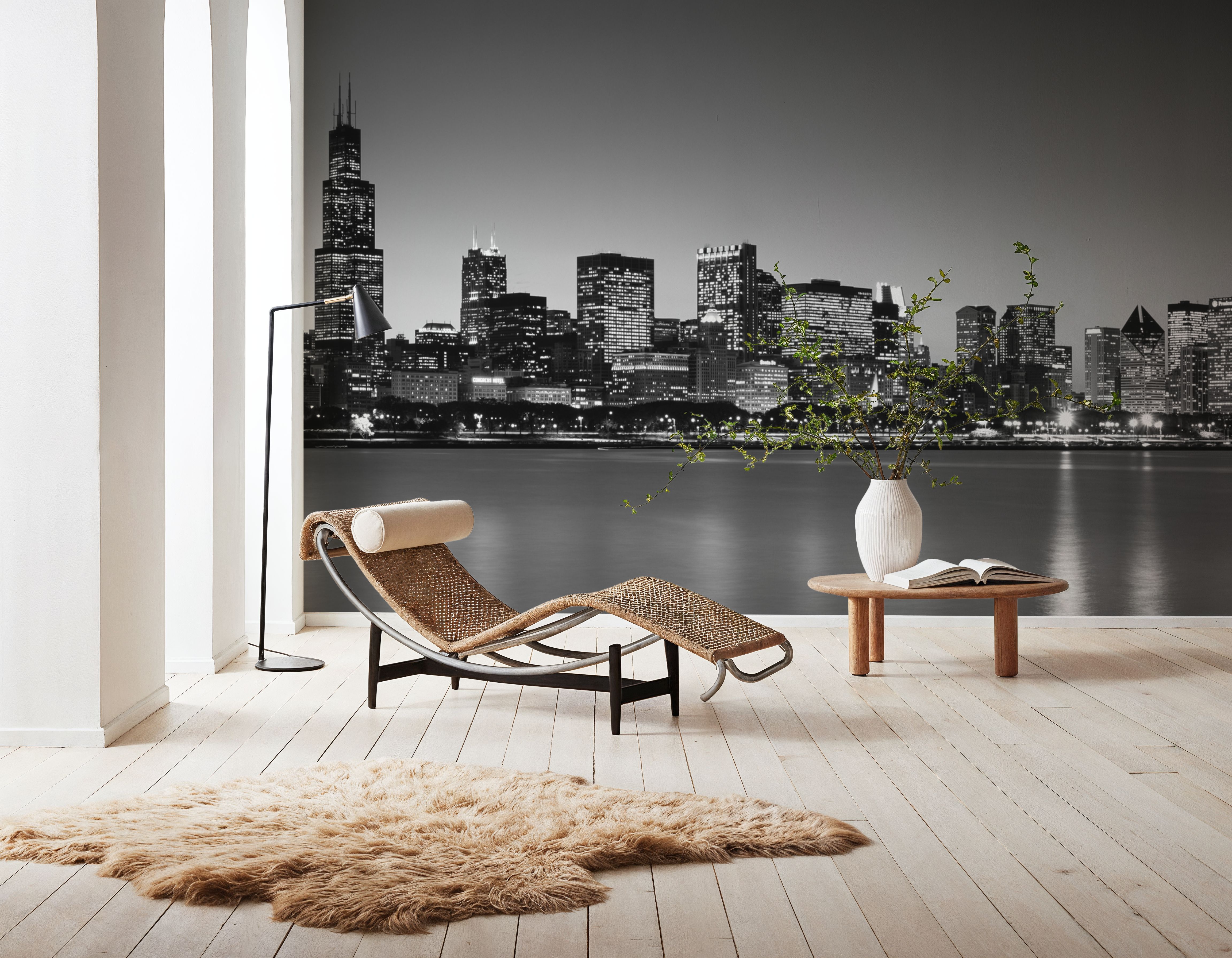 Manhattan Reflection Black & White