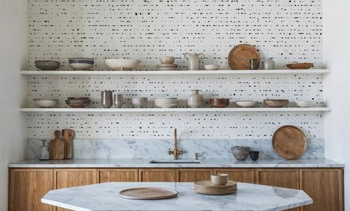 Vertical Distressed Dots