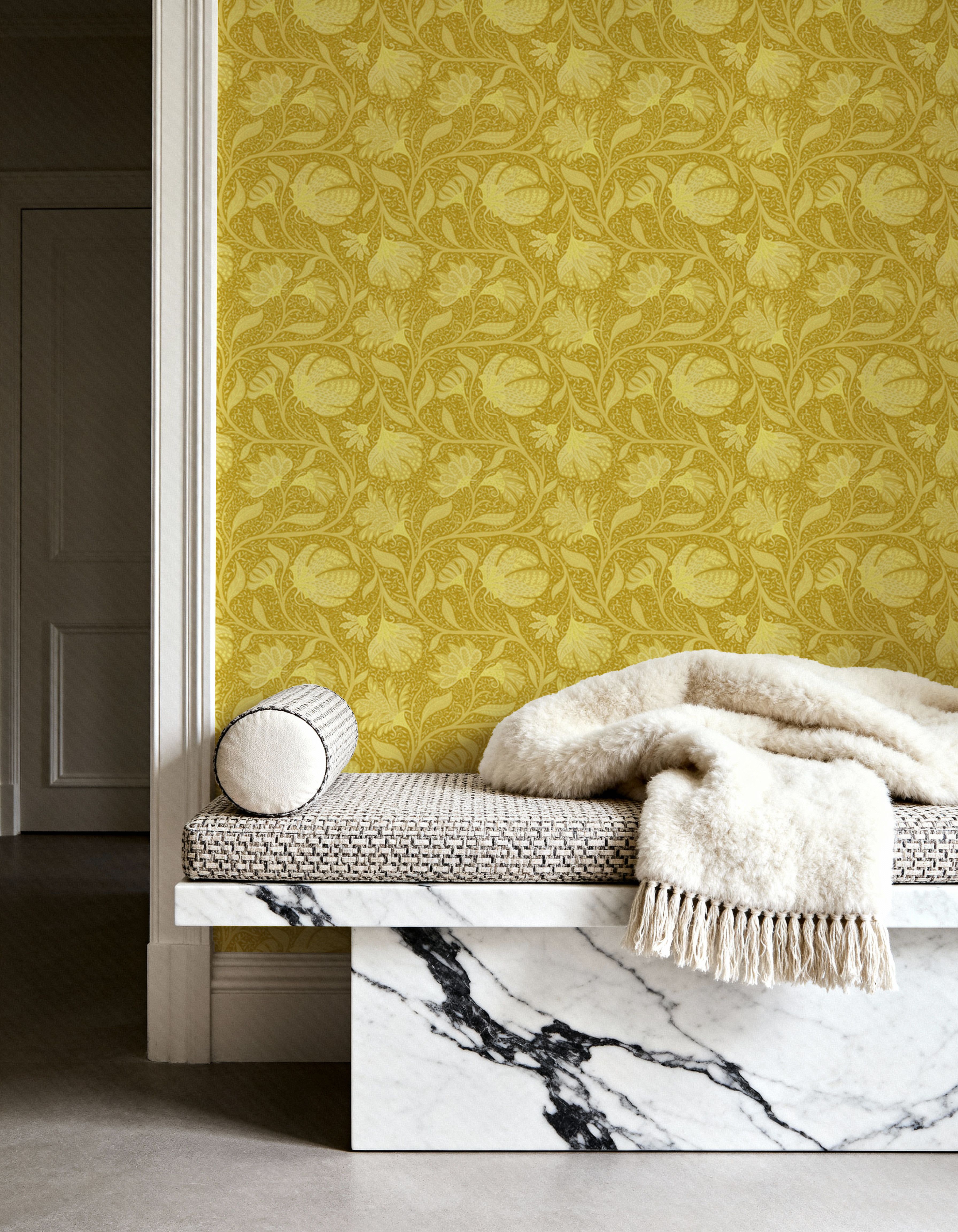 Indial Floral, Saffron