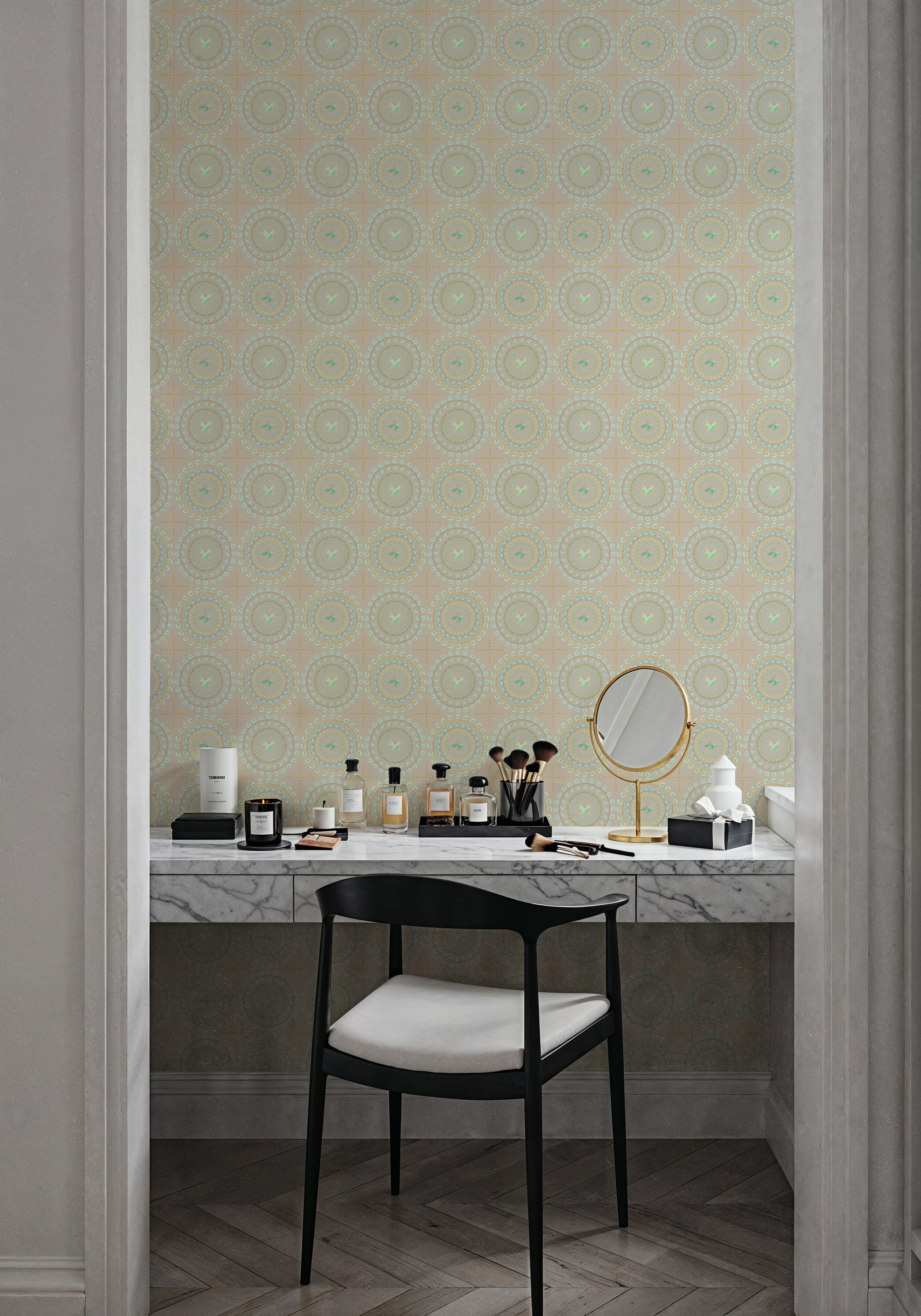 Flutterby Stacks Beige