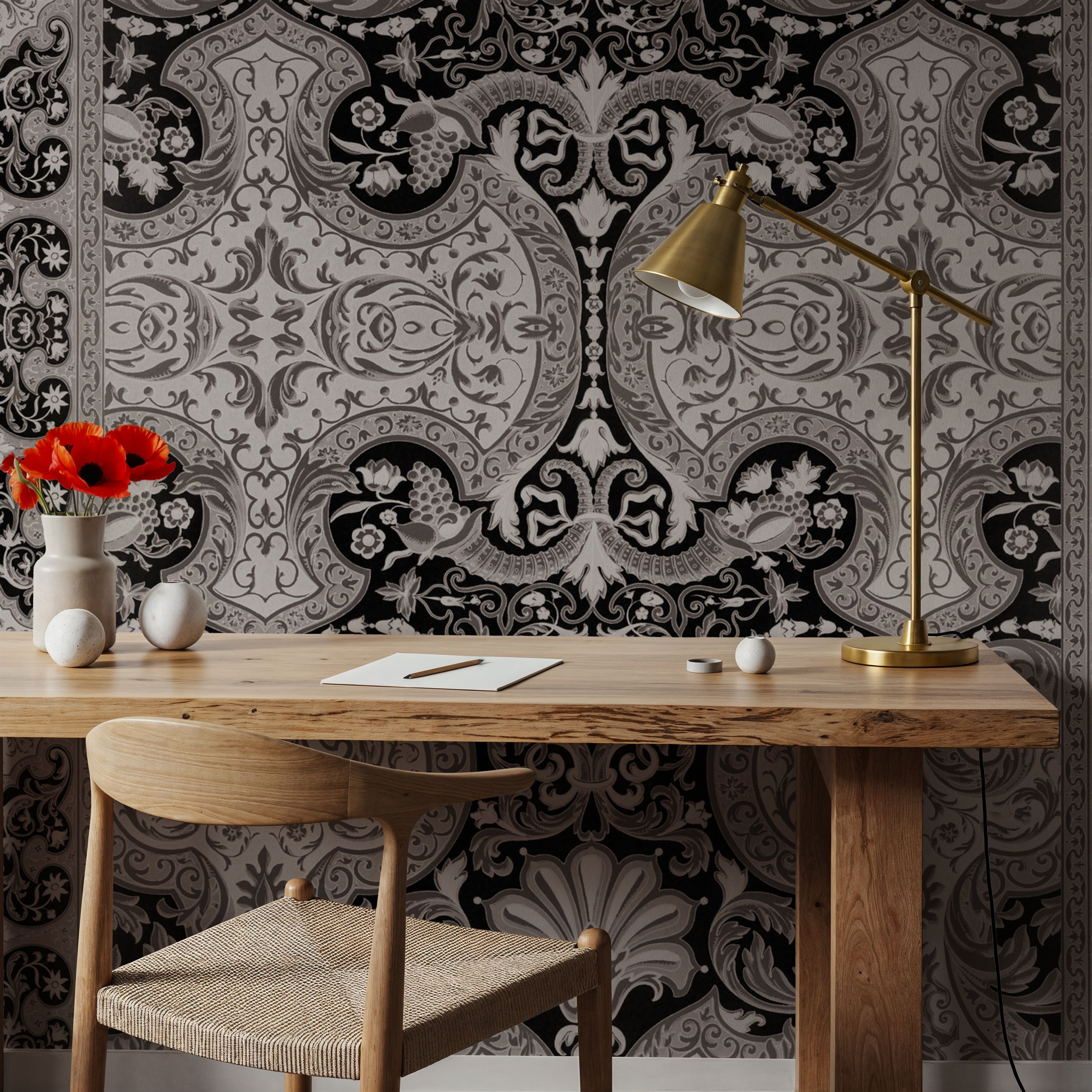 Golden Versailles, Pewter