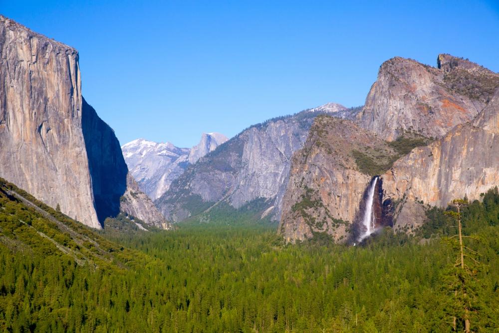 Yosemite el Capitan and Half Dome