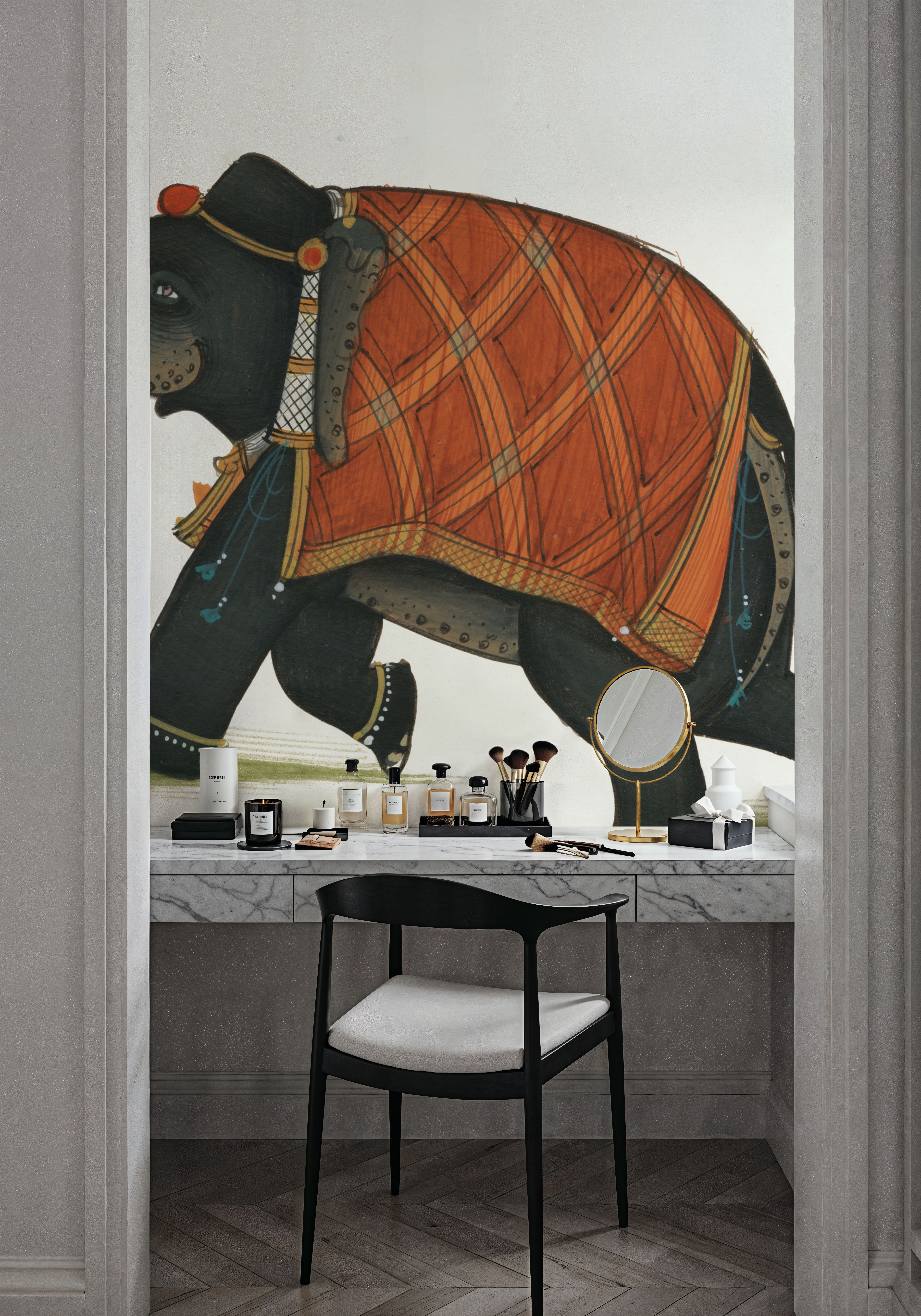 India Elephant II Light