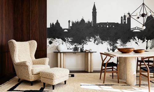 Venice Itay Skyline Black & White