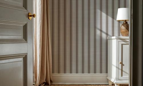 Les Andelys Vertical, Beige