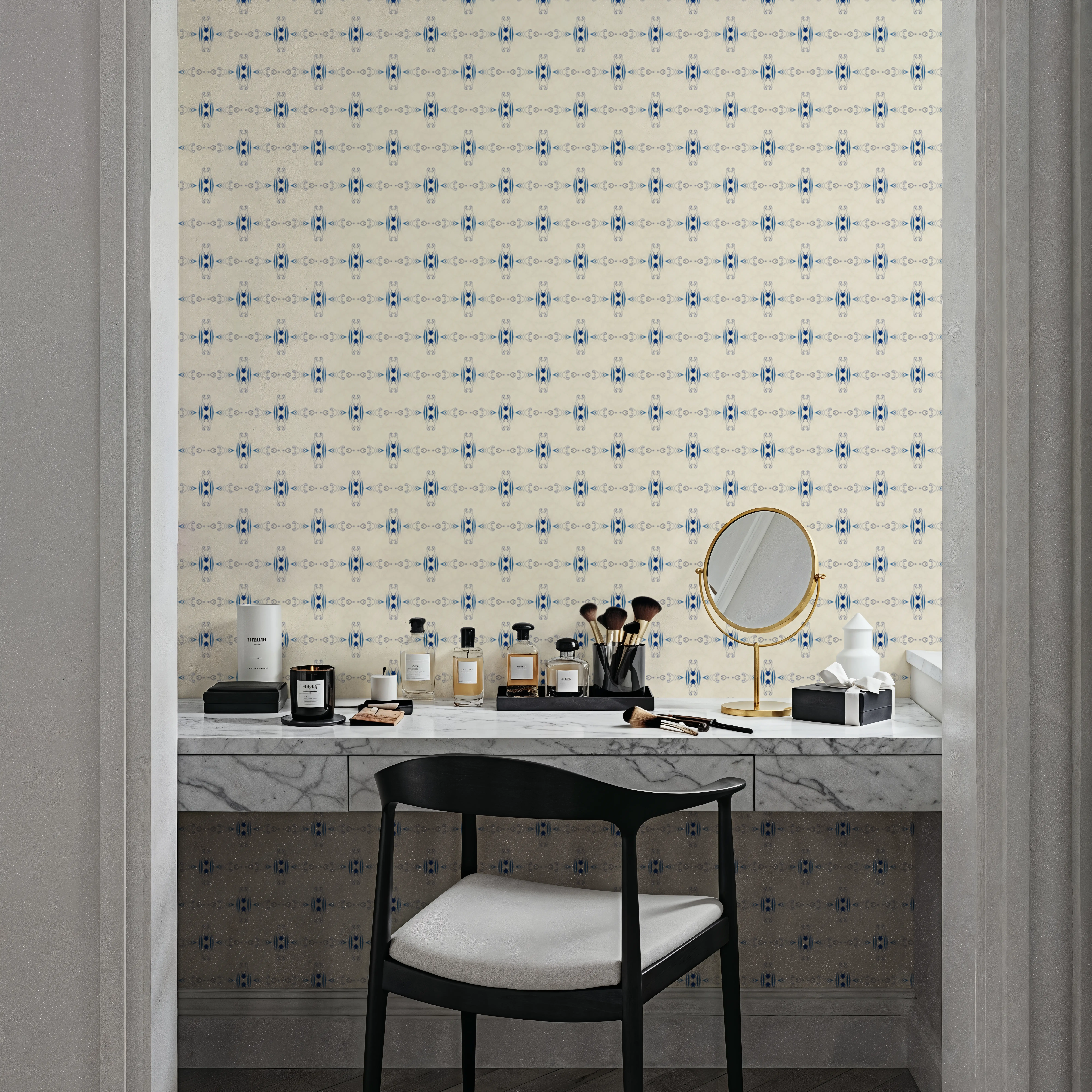 Papier Peint - Nara Light - Toile de Jouy - Blanc - Couloir et escaliers - Wallism Belgique - Encollage au mur ou Autocollant