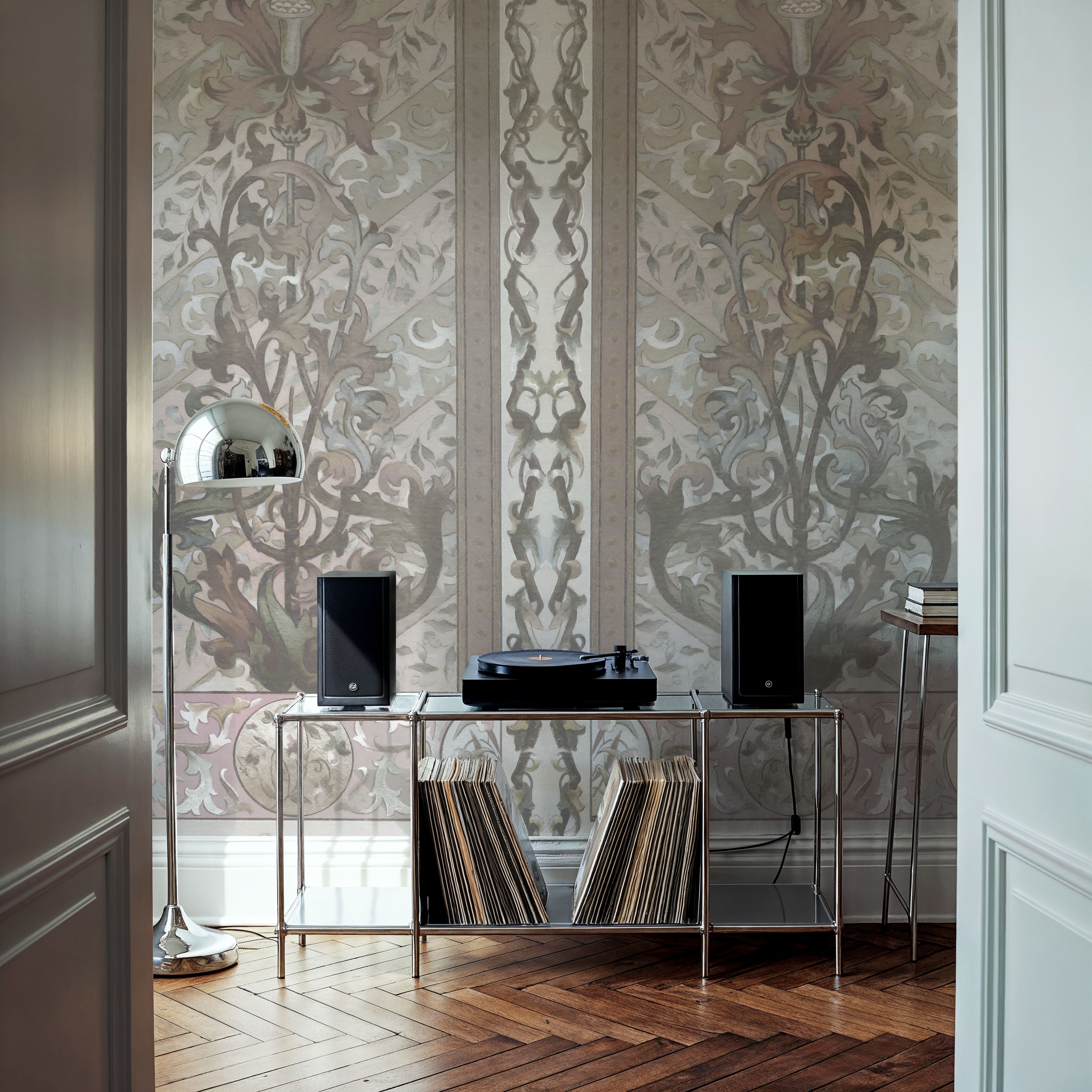 Plant Fantasy Ornament, Beige