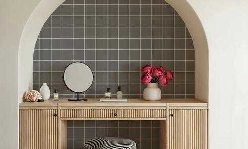 Grey Squares