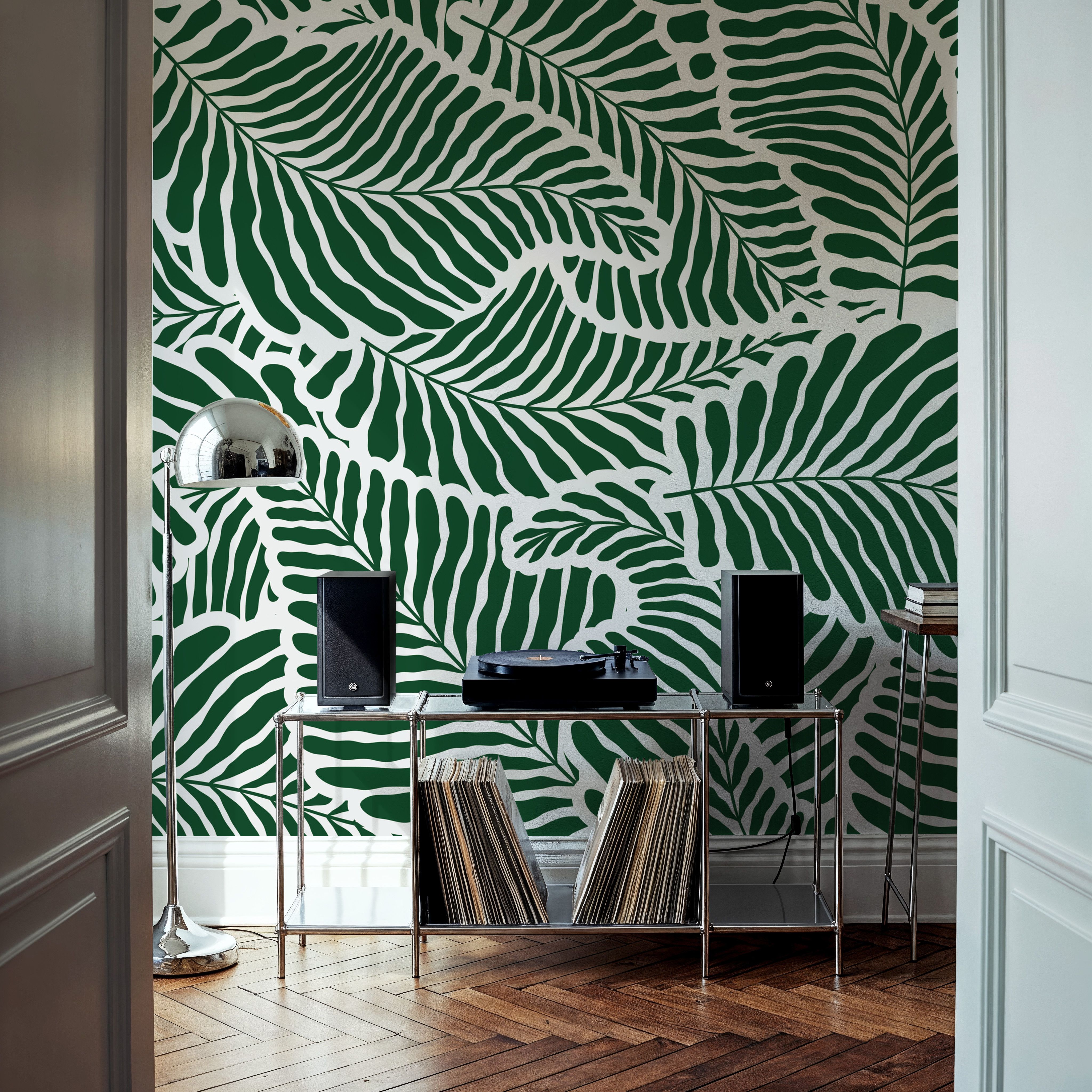 Fern Cut-Outs Pattern, Malachite Green, Behang