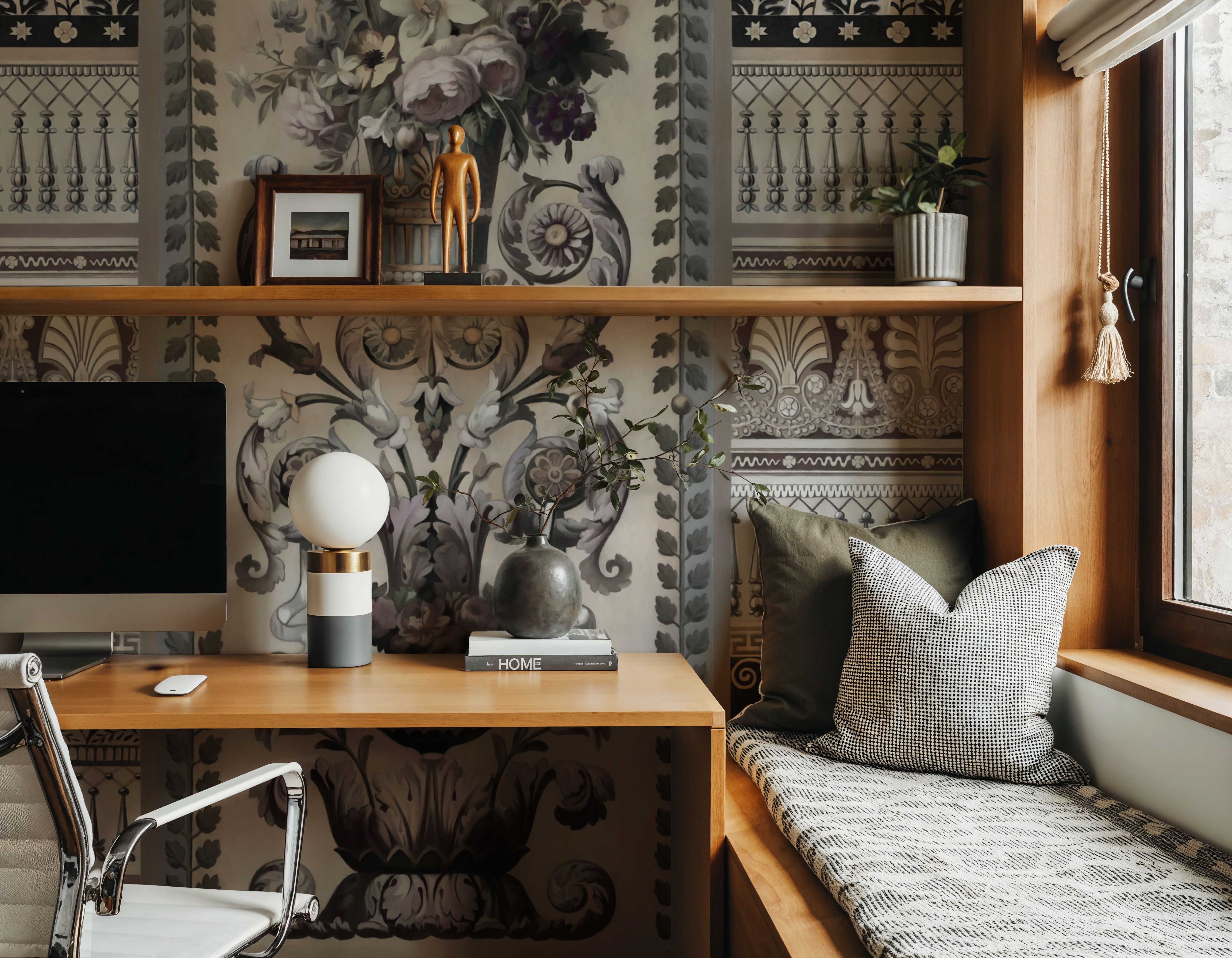 Flower Mountain, Muted