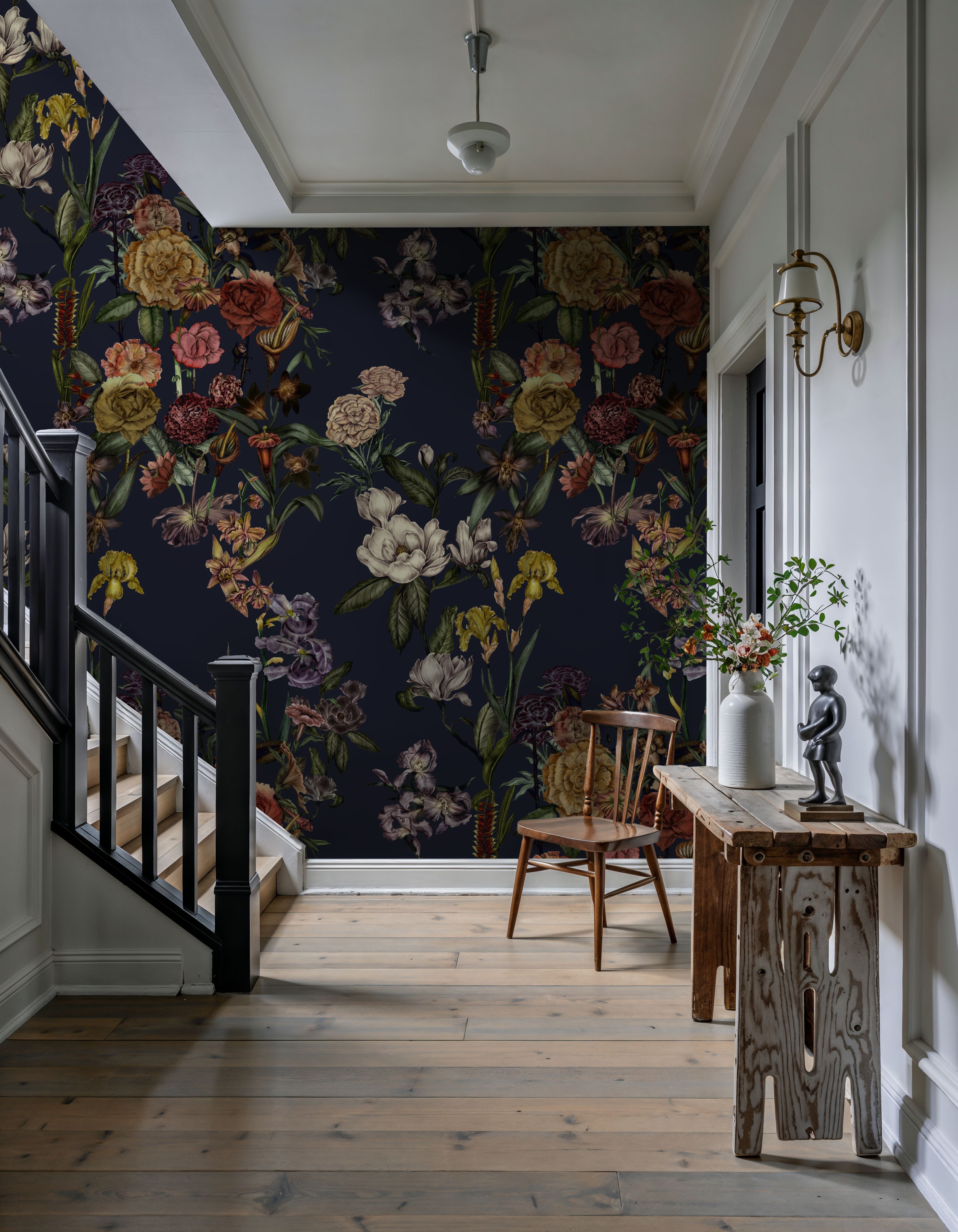 Floral Gaze, Midnight