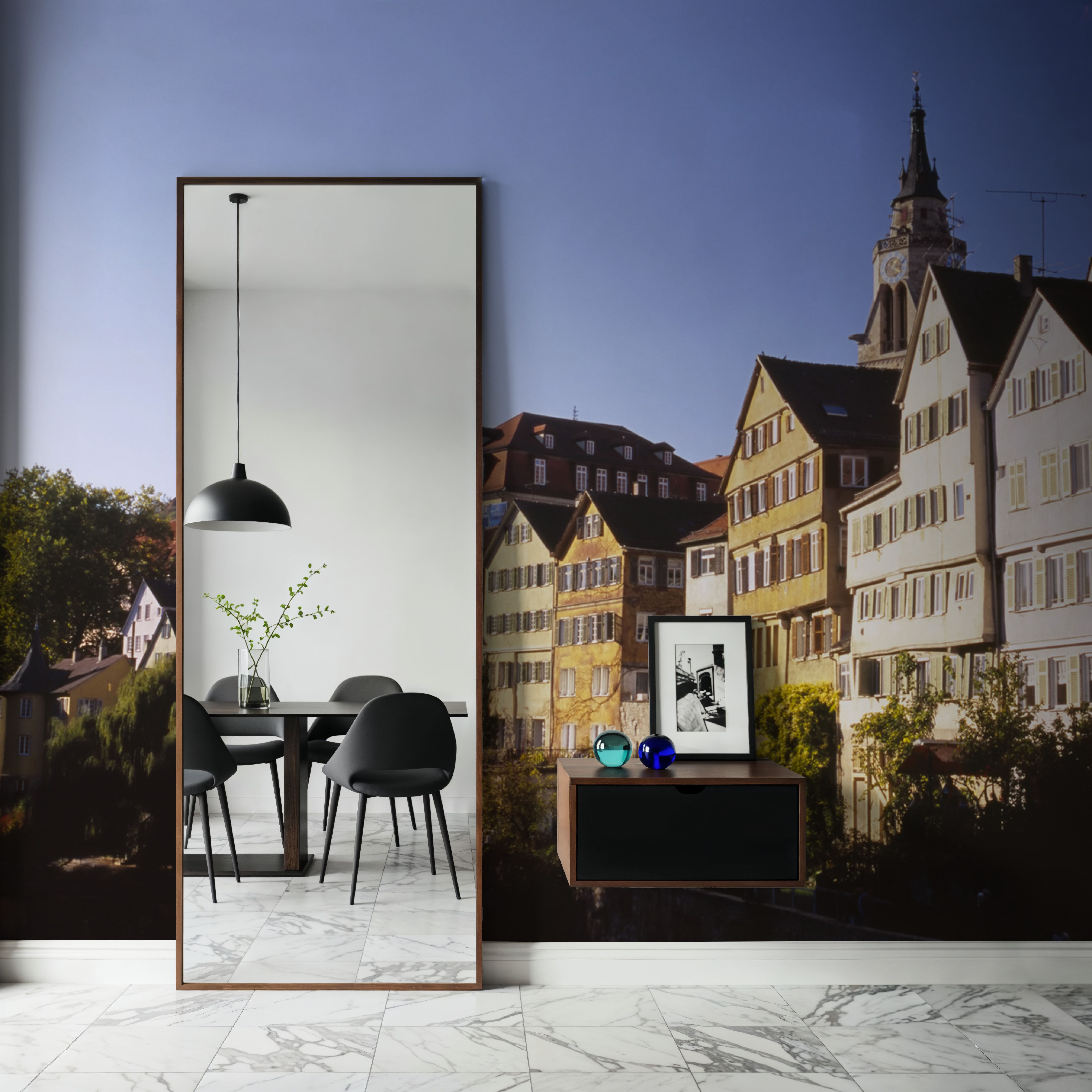 Quaint Village Promenade