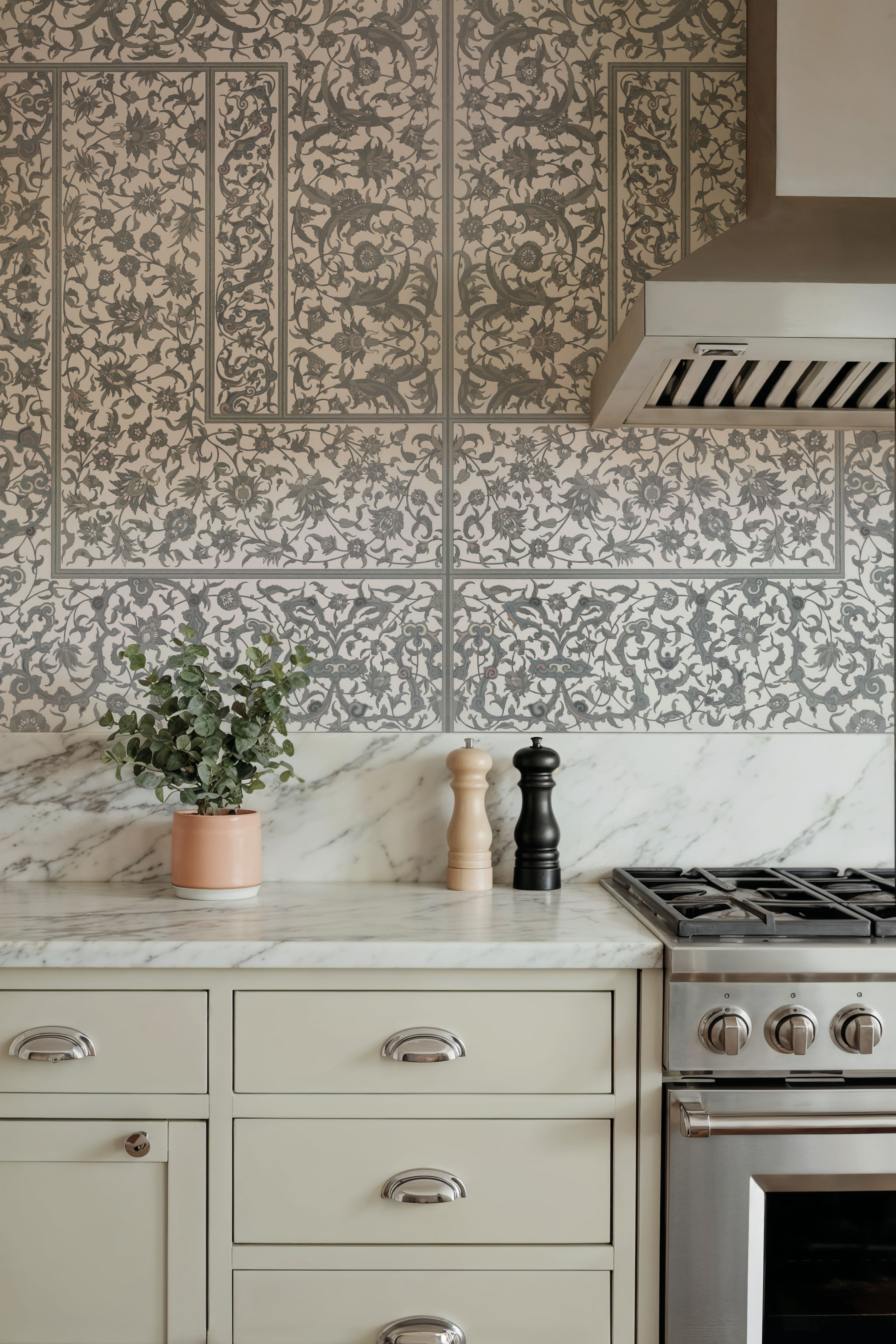Indo Persian Mood, Gray