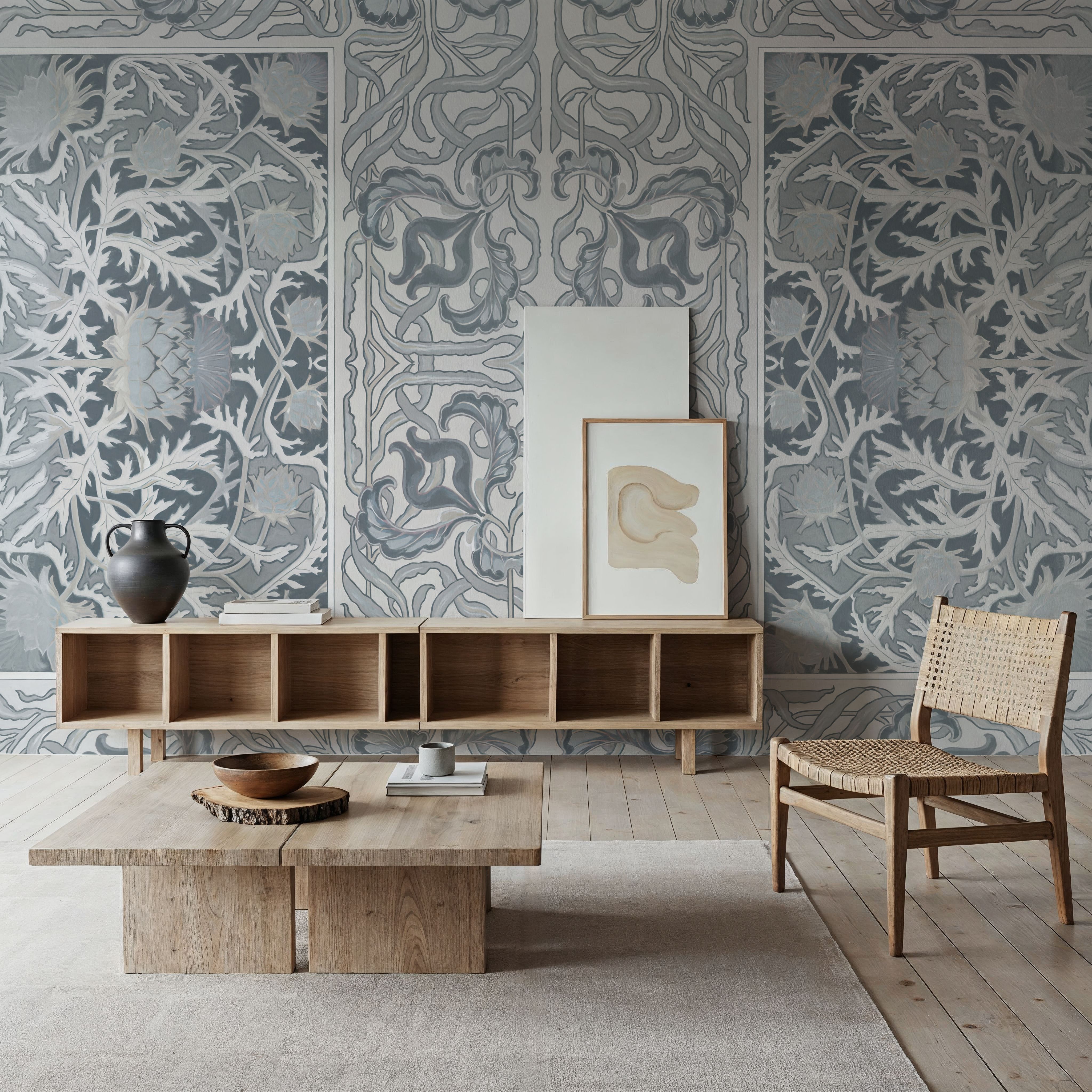 Iris & Thistle Ornament, Dove