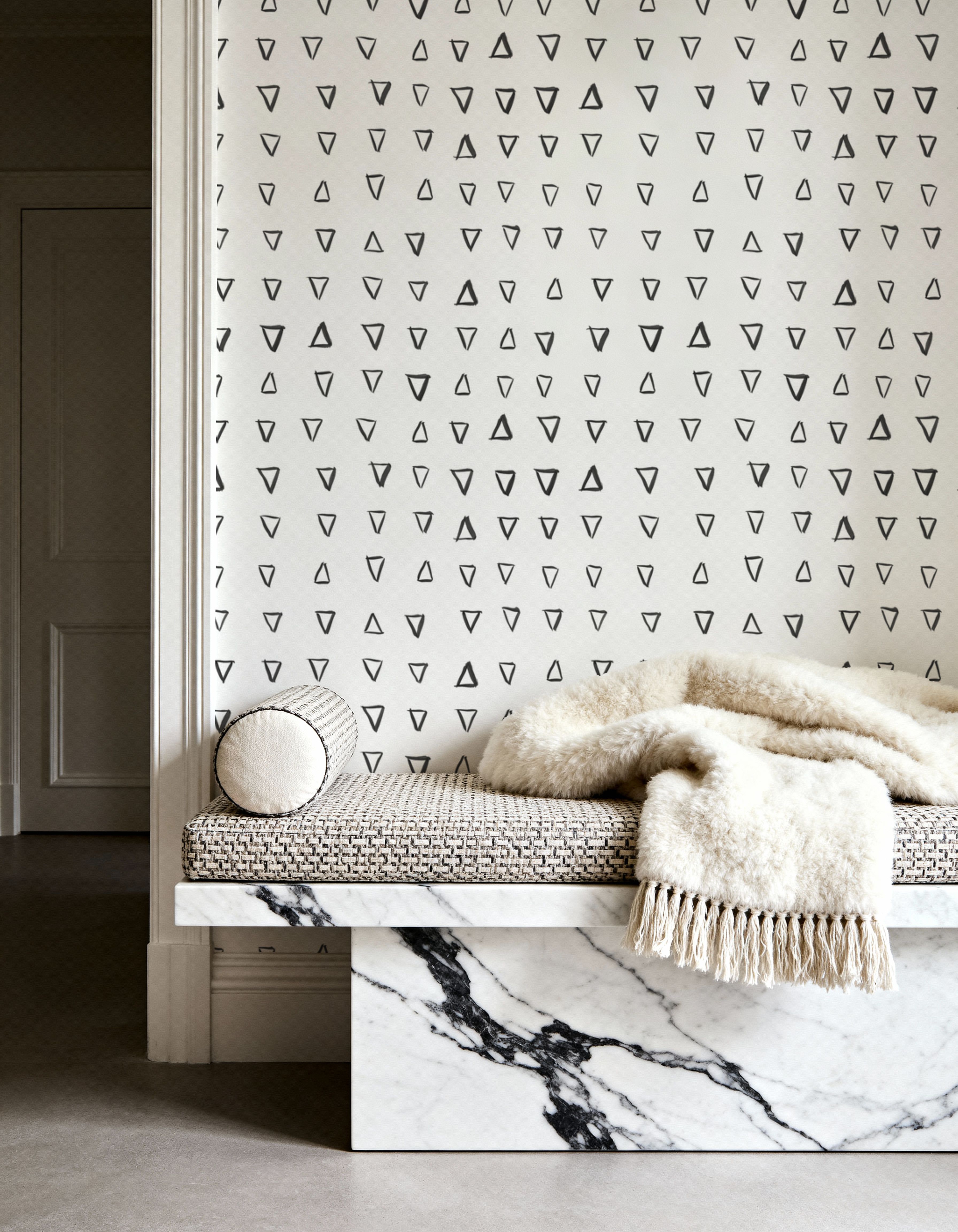 TriDoodle Small White, Papel pintado