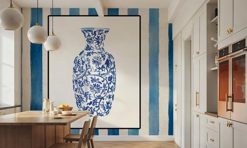 Chinoiserie Vase II Stripes