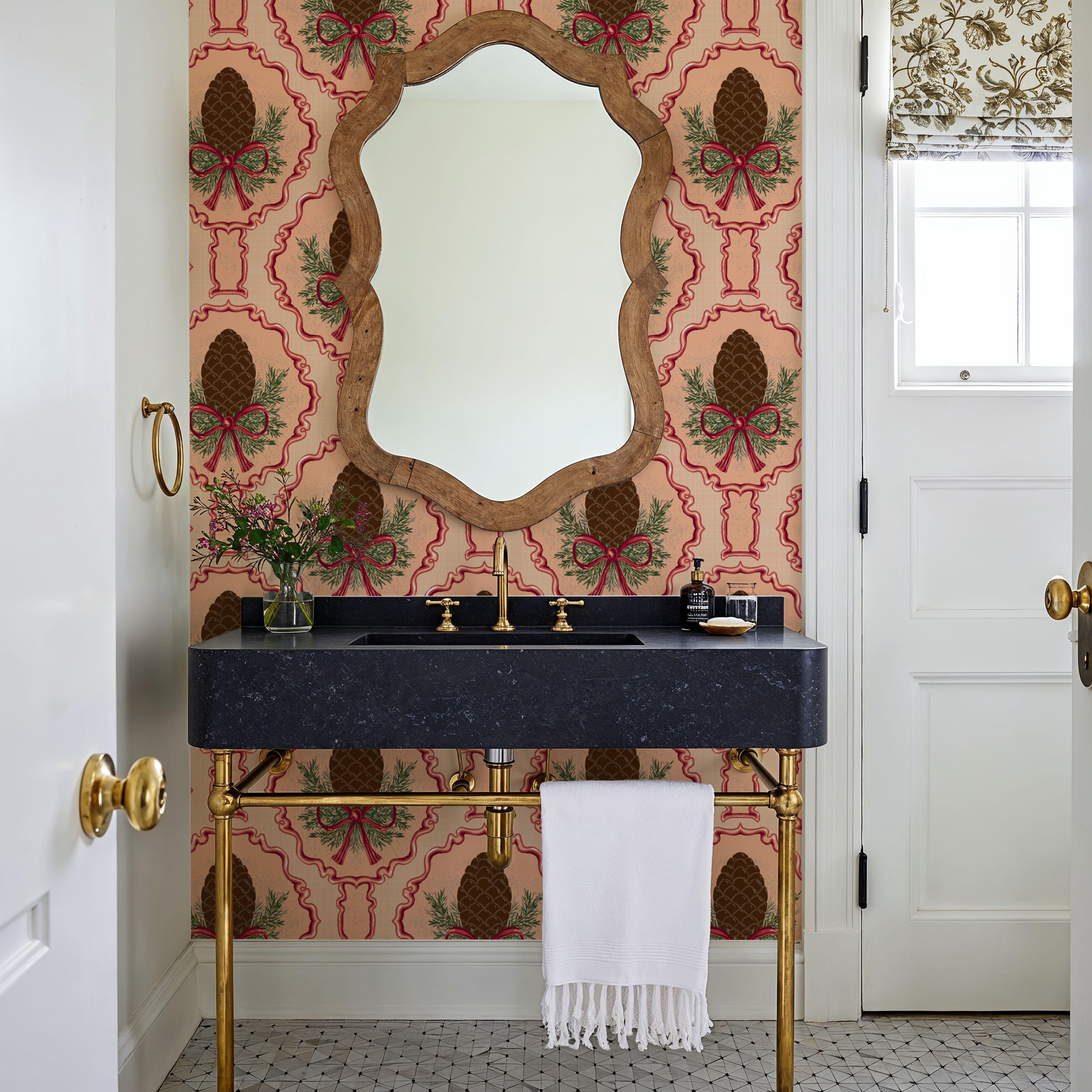 Pine Cone & Ornate Rackets, Peach