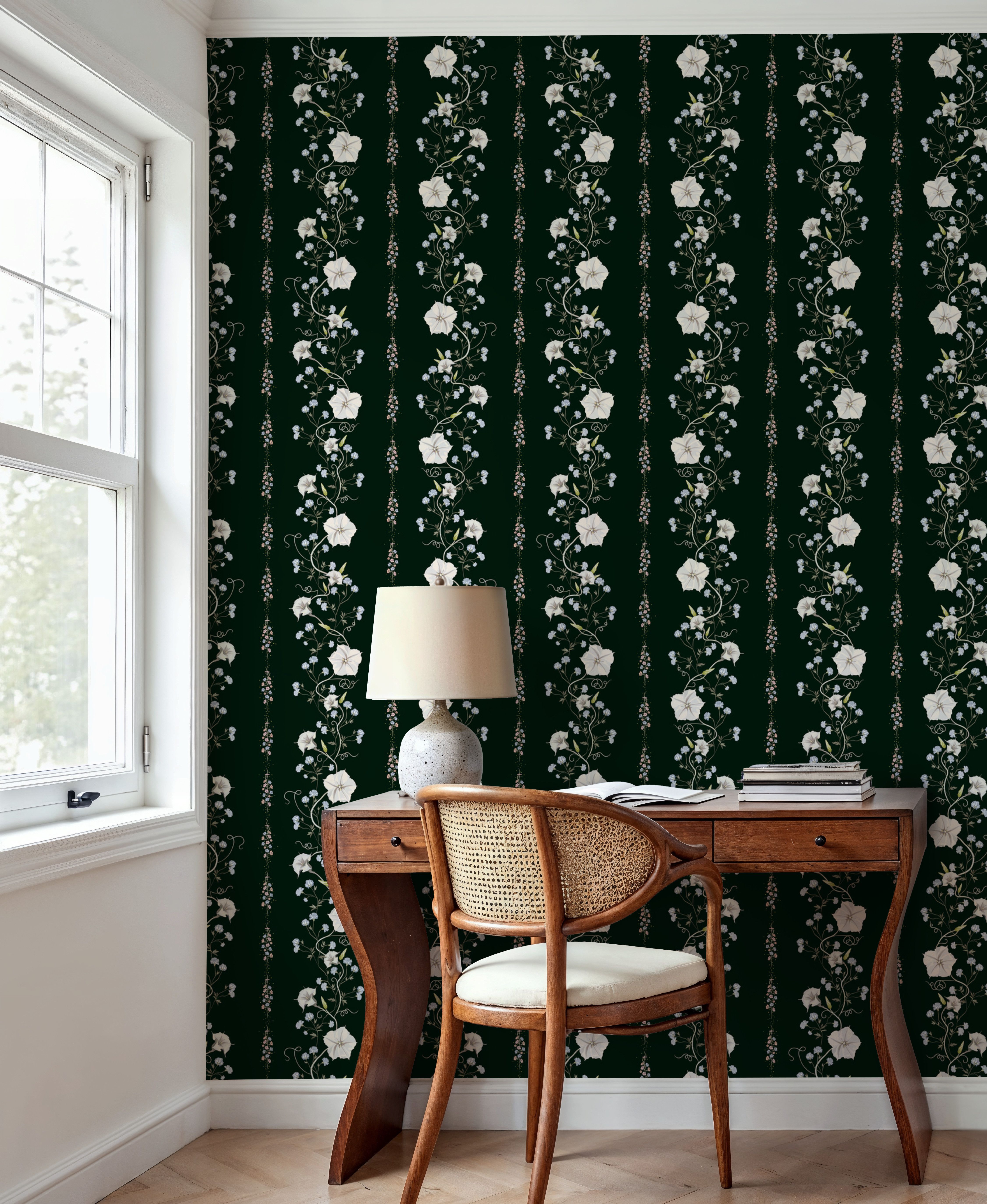 Trailing Flower Stripe, Dark Green