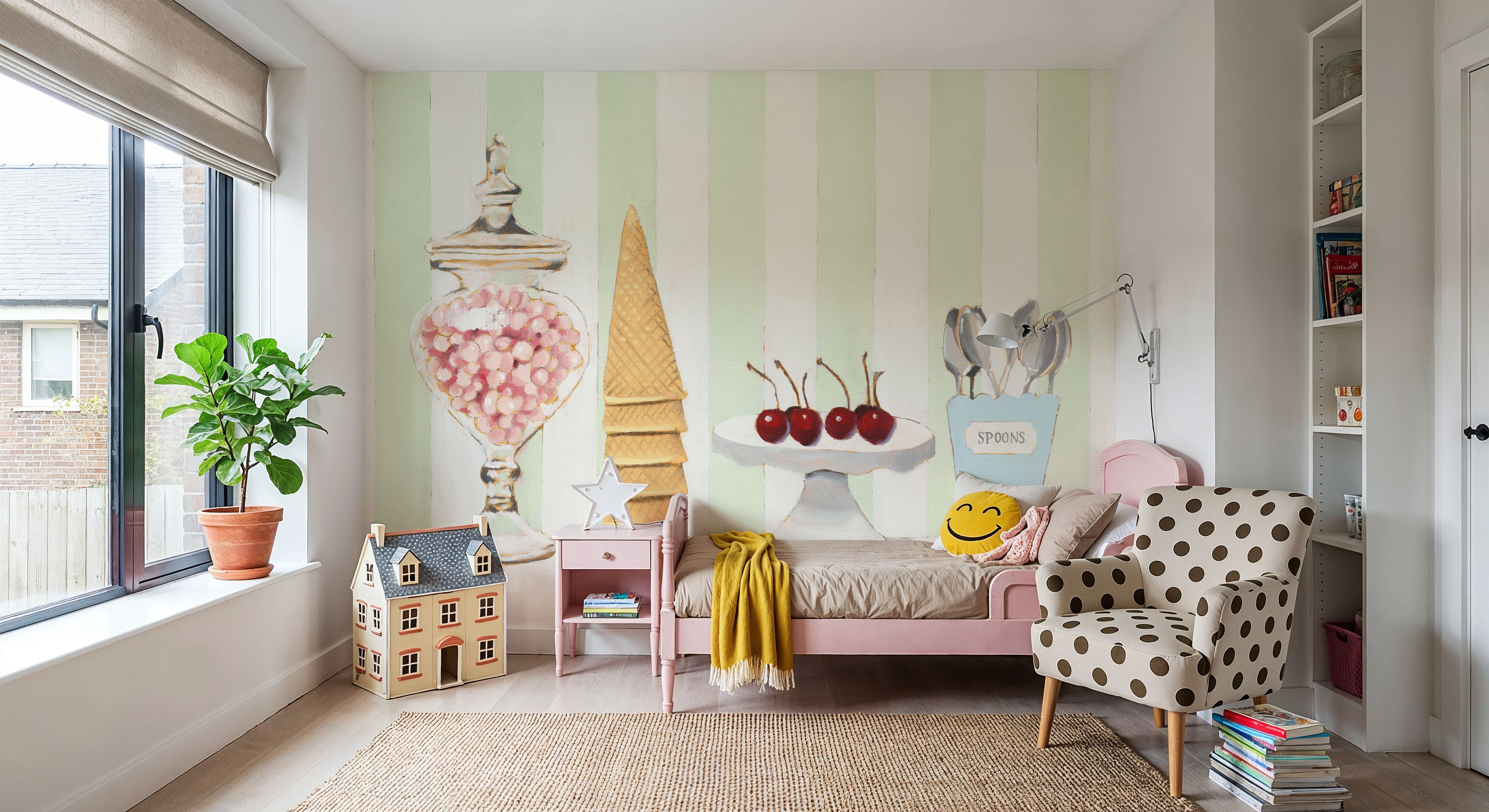 Parlour Shoppe Petit Salon de Glace