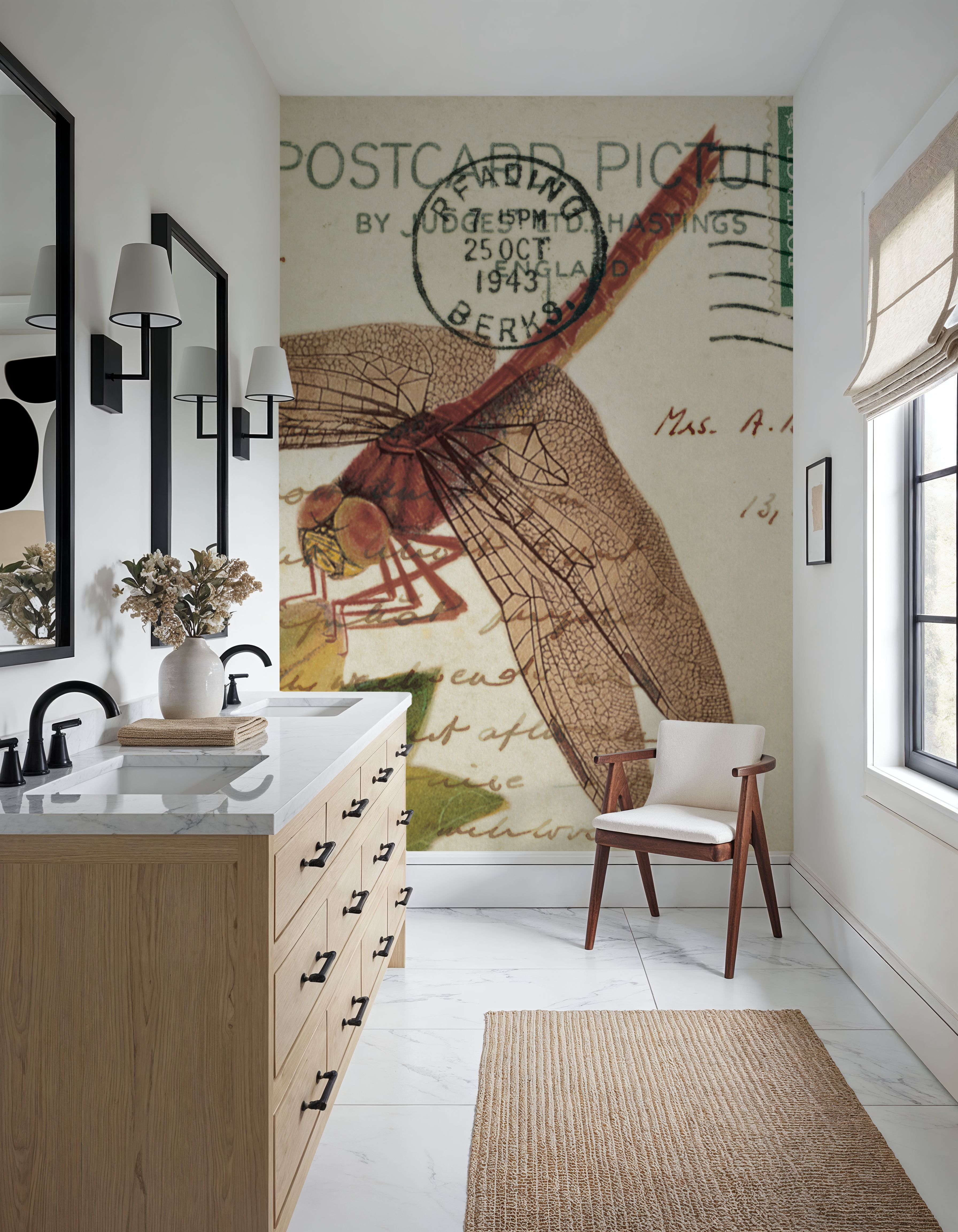 Dragonfly Postcard II Cream